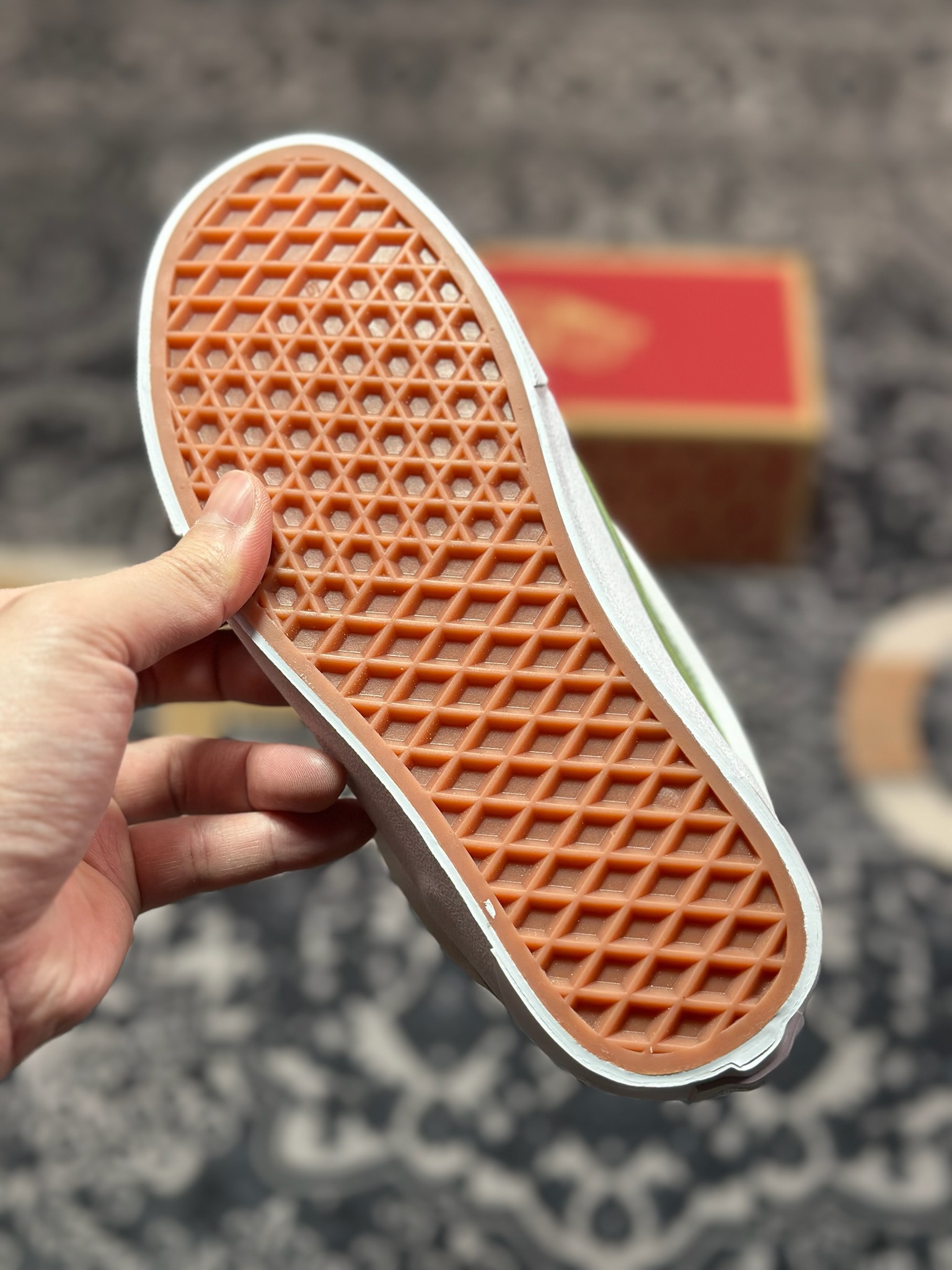 A2140    Vans Knu Skool 绿粉 肥胖版立体大Logo 加厚鞋舌  低帮复古休闲硫化面包鞋
