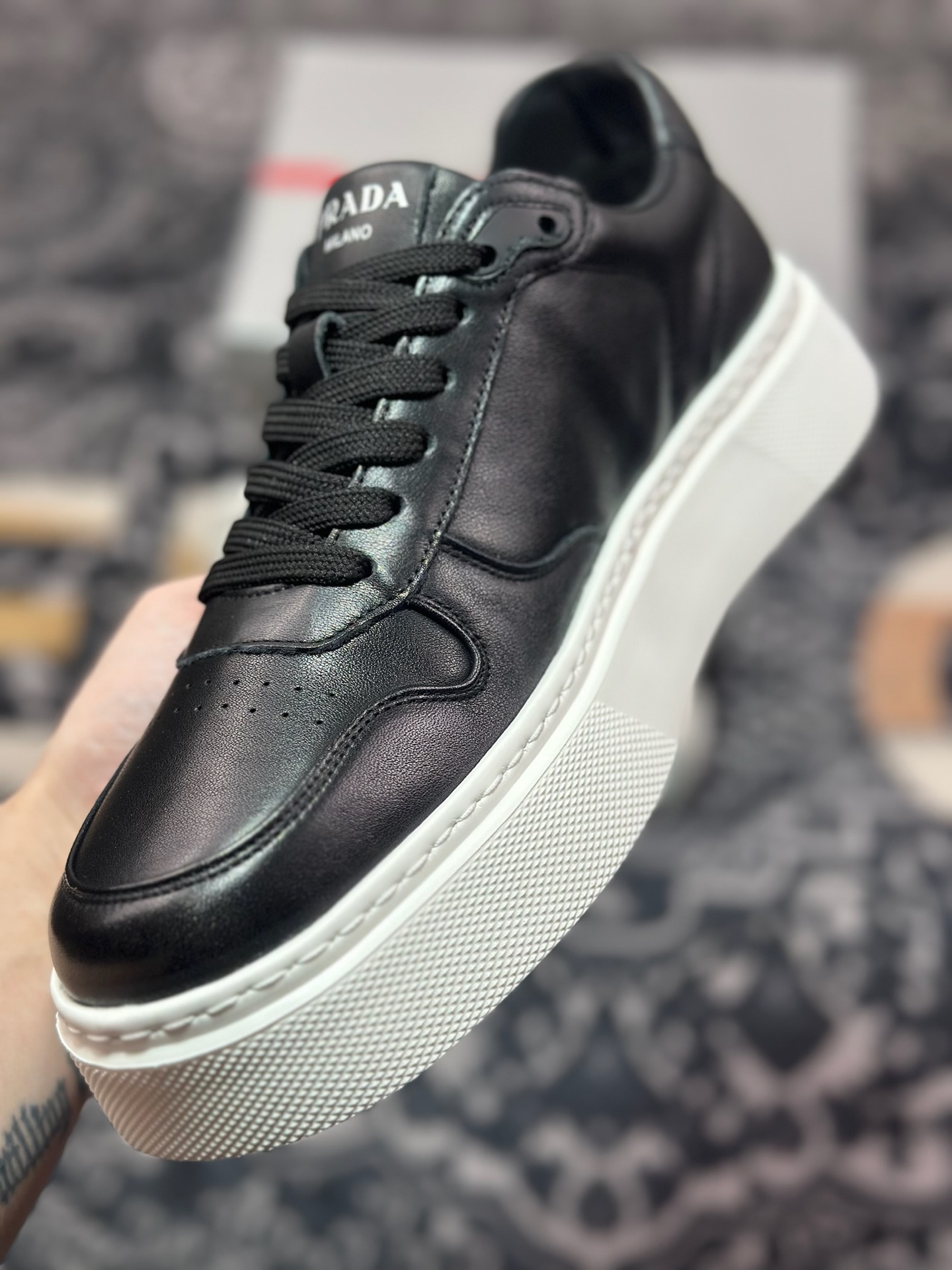 C7420  新货PRADA 普拉达 厚底徽标 低帮休闲运动鞋