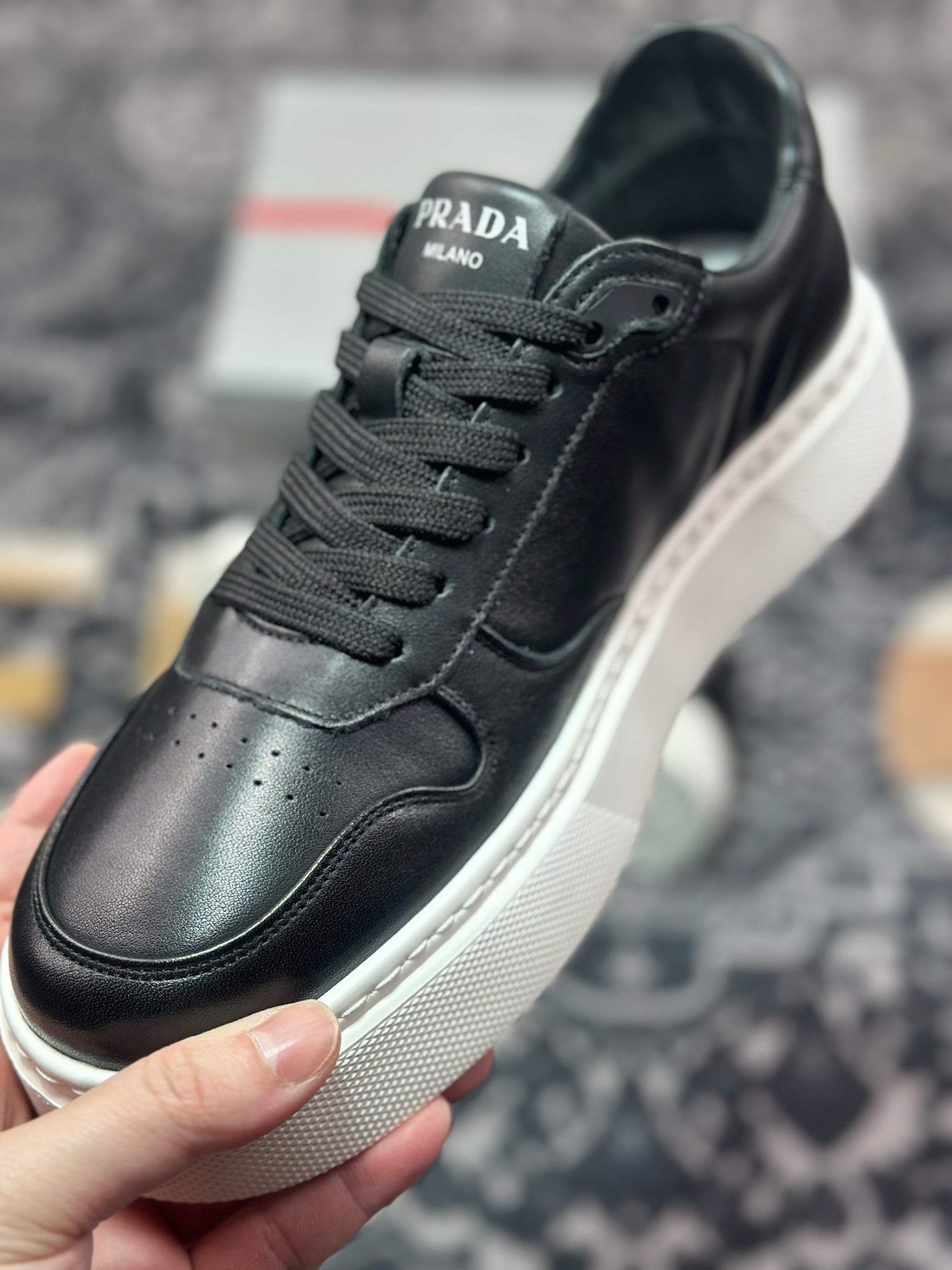 C7420  新货PRADA 普拉达 厚底徽标 低帮休闲运动鞋