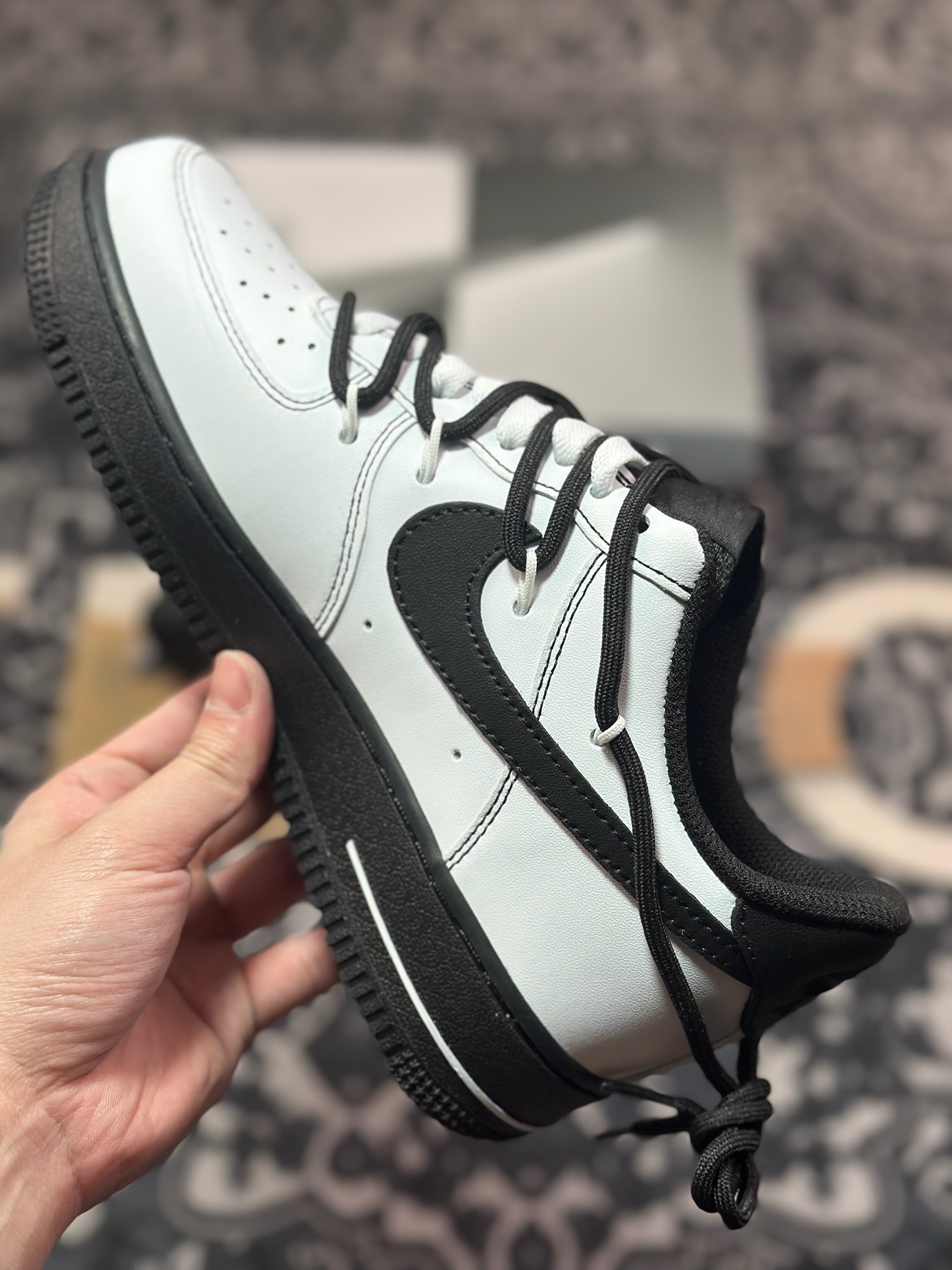 B4260  Nike Air Force 1 Low 07 破釜沉舟 字母 结构米色 银钩 绑带 白银黑  ZH0316-066