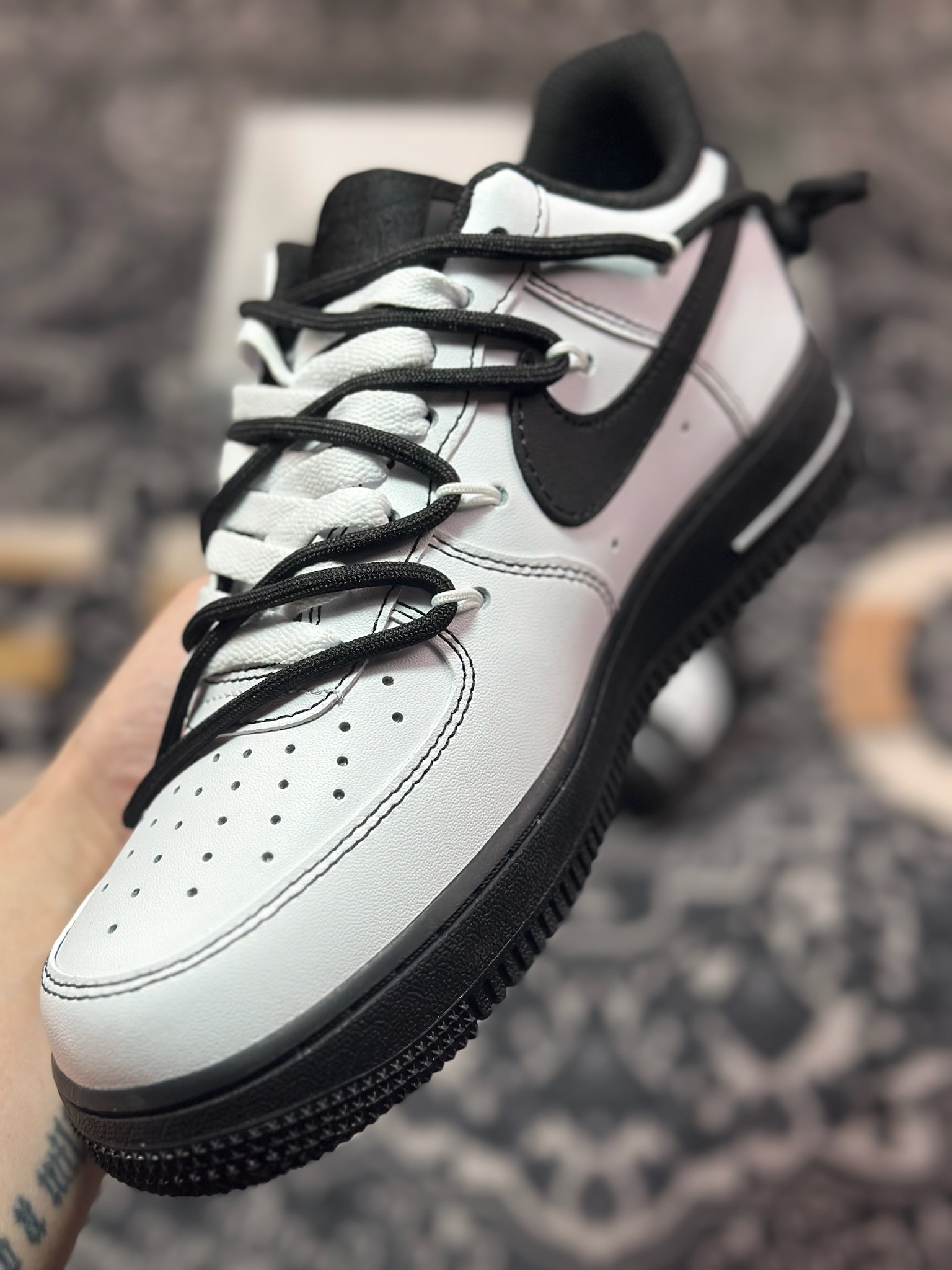 B4260  Nike Air Force 1 Low 07 破釜沉舟 字母 结构米色 银钩 绑带 白银黑  ZH0316-066