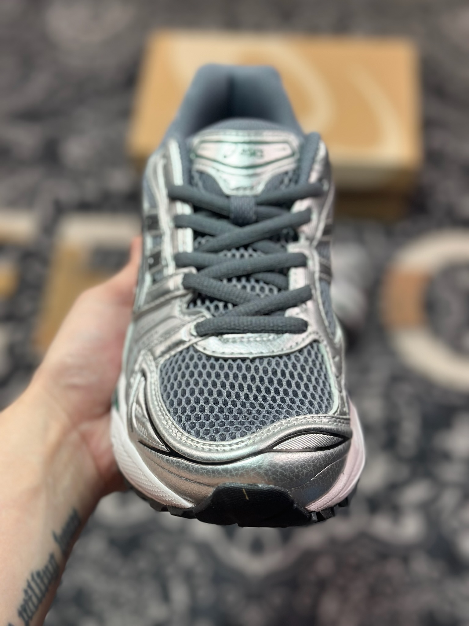 A8200  Asics Gel-Kayano 14系列  亚瑟士运动休闲透气专业跑鞋   1203A537-106