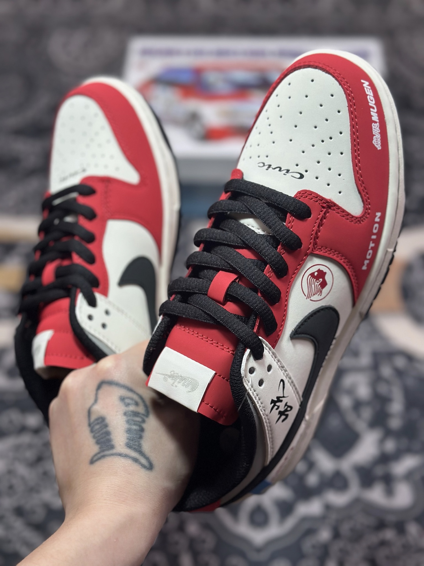B4280  NK Dunk Low 客制款 低帮休闲板鞋 MU0232-367
