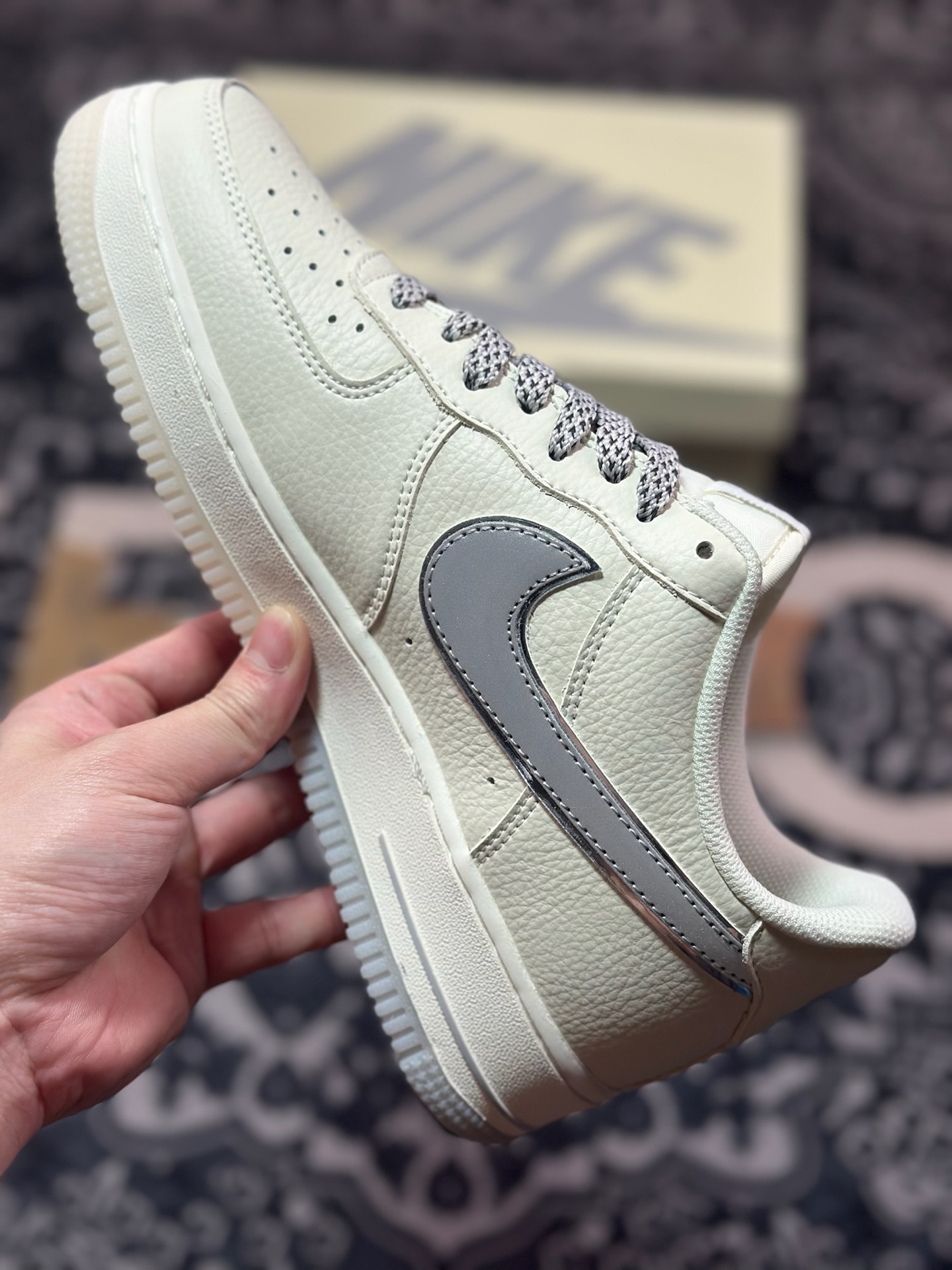 B0220  Air Force 1 '07 Low 灰白双色   JJ0253-005