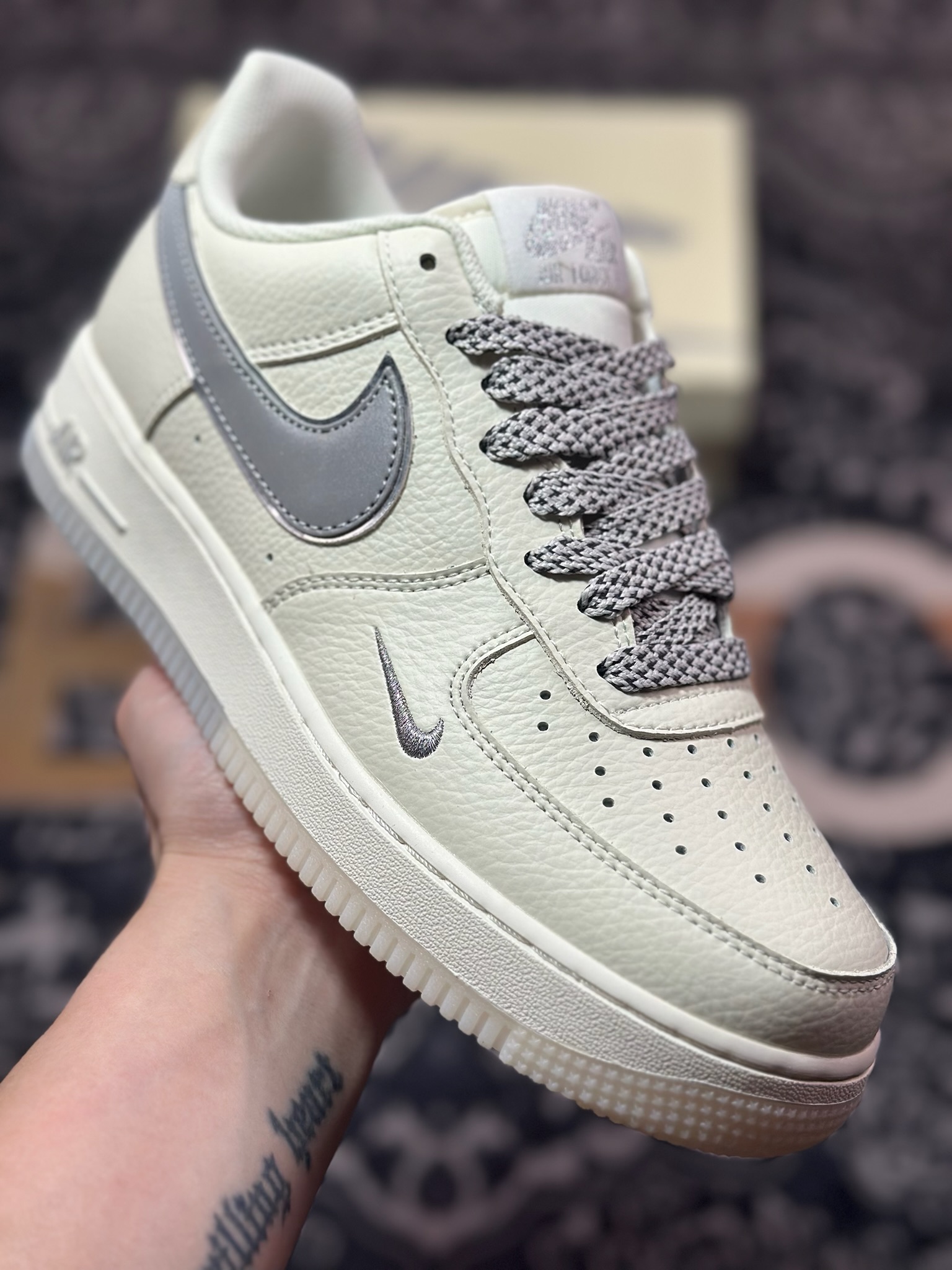 B0220  Air Force 1 '07 Low 灰白双色   JJ0253-005