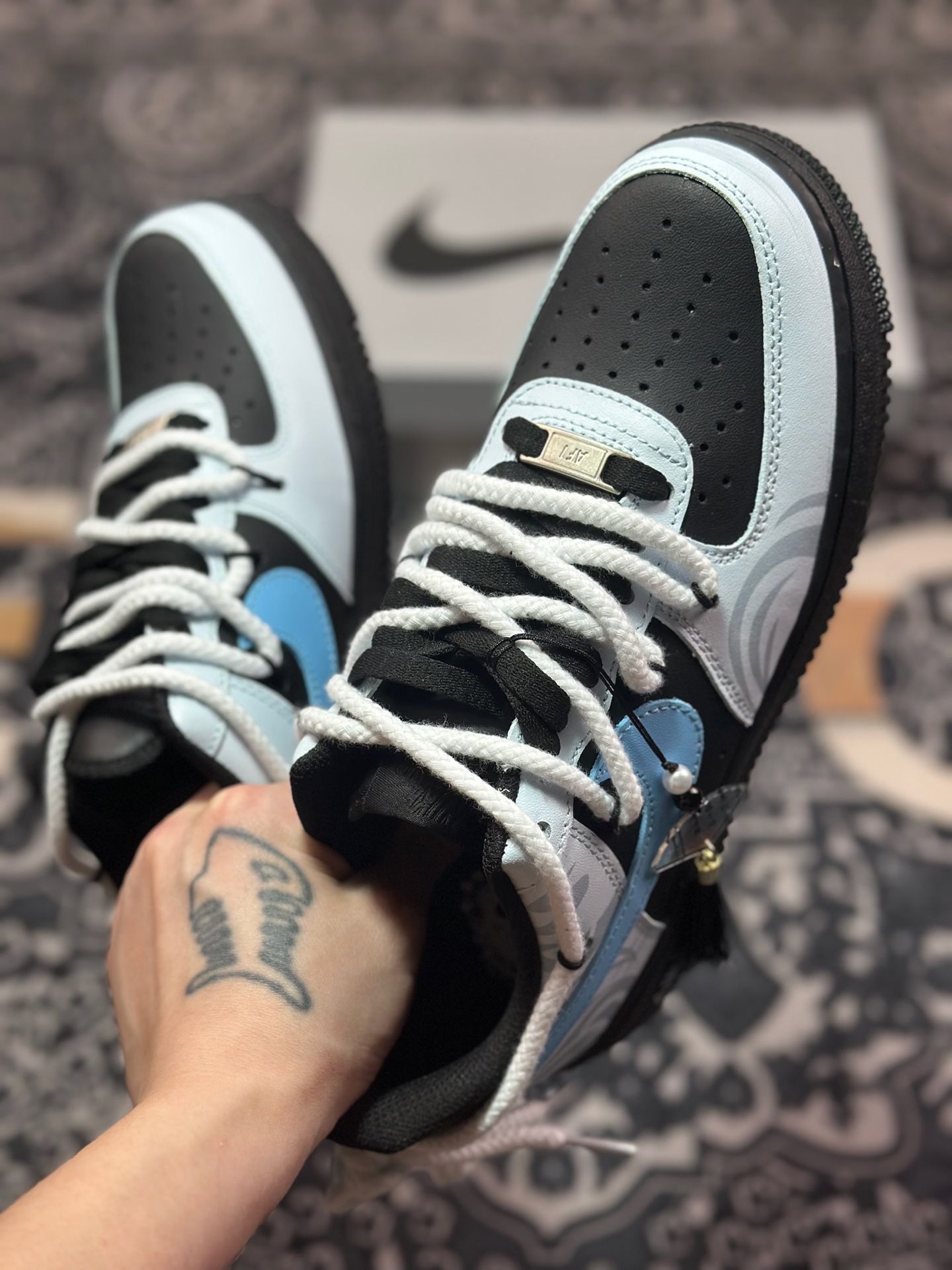 B4260  原装级别Nike Air Force 1 Low 07 霜凛 射影 清冷 扇子 图腾喷绘 蓝黑  ZH0316-065