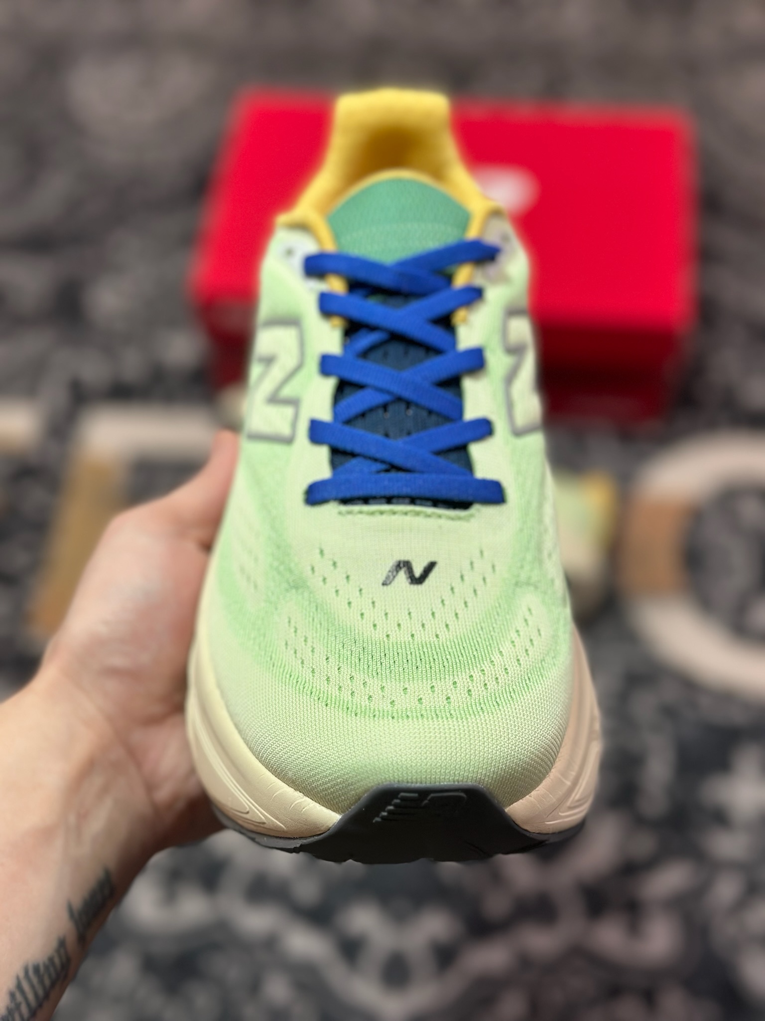 A8200  New Balance 新百伦 M108014G 网面透气跑步鞋