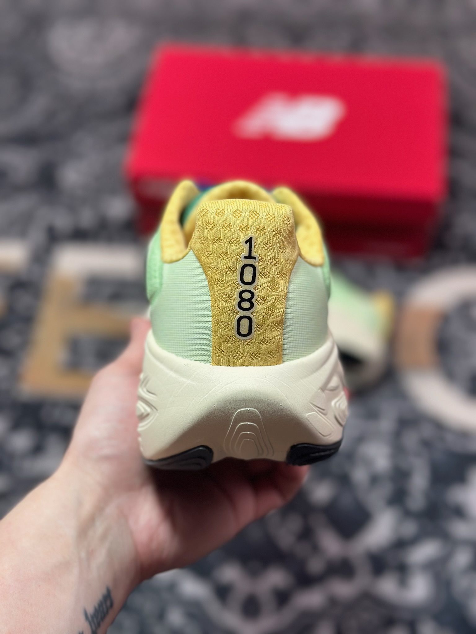 A8200  New Balance 新百伦 M108014G 网面透气跑步鞋