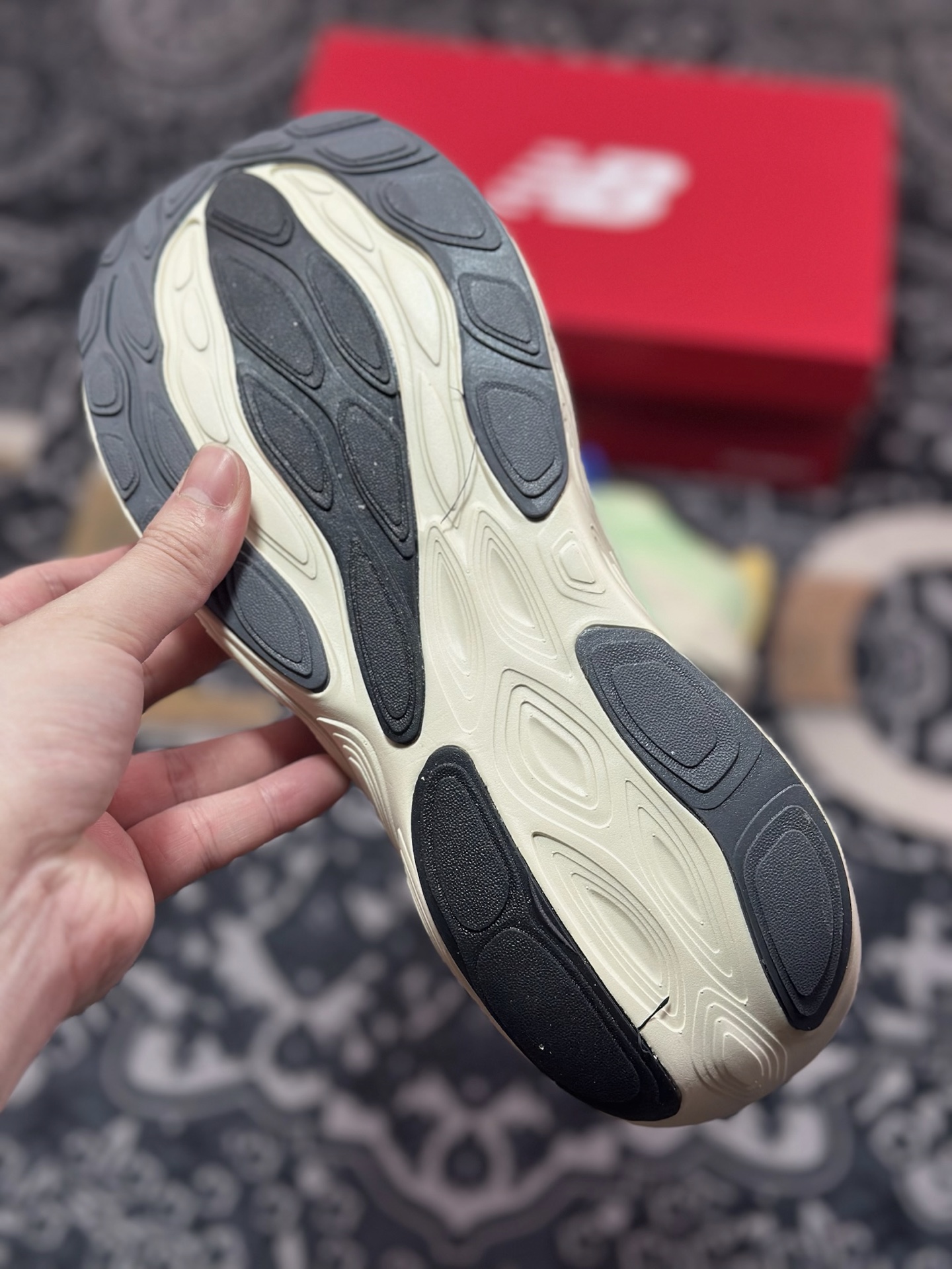 A8200  New Balance 新百伦 M108014G 网面透气跑步鞋