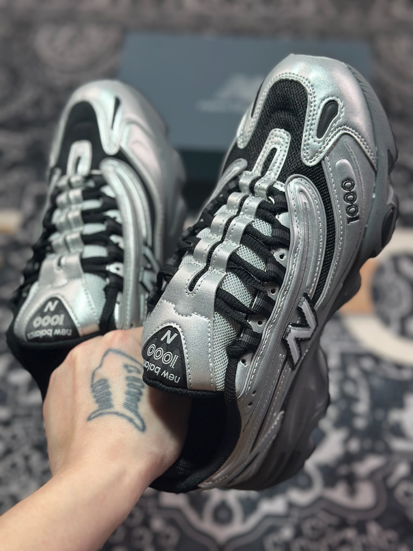 A8200  New Balance 新百伦 M1000EGR 复古休闲跑步鞋