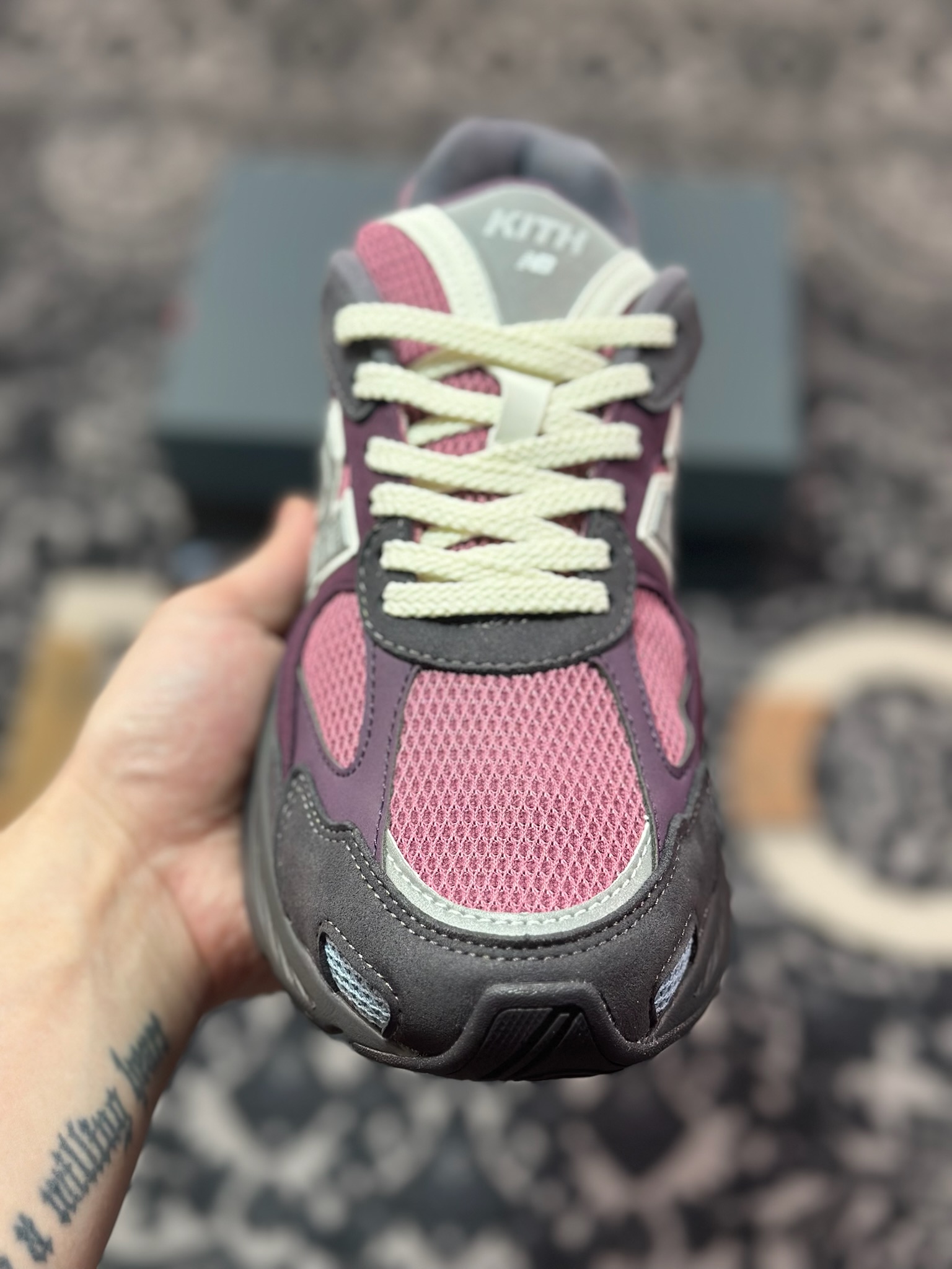 A7200  NB新百伦New Balance M2010系列低帮复古老爹风休闲运动慢跑鞋“武士黑做旧粉紫” M2010VB