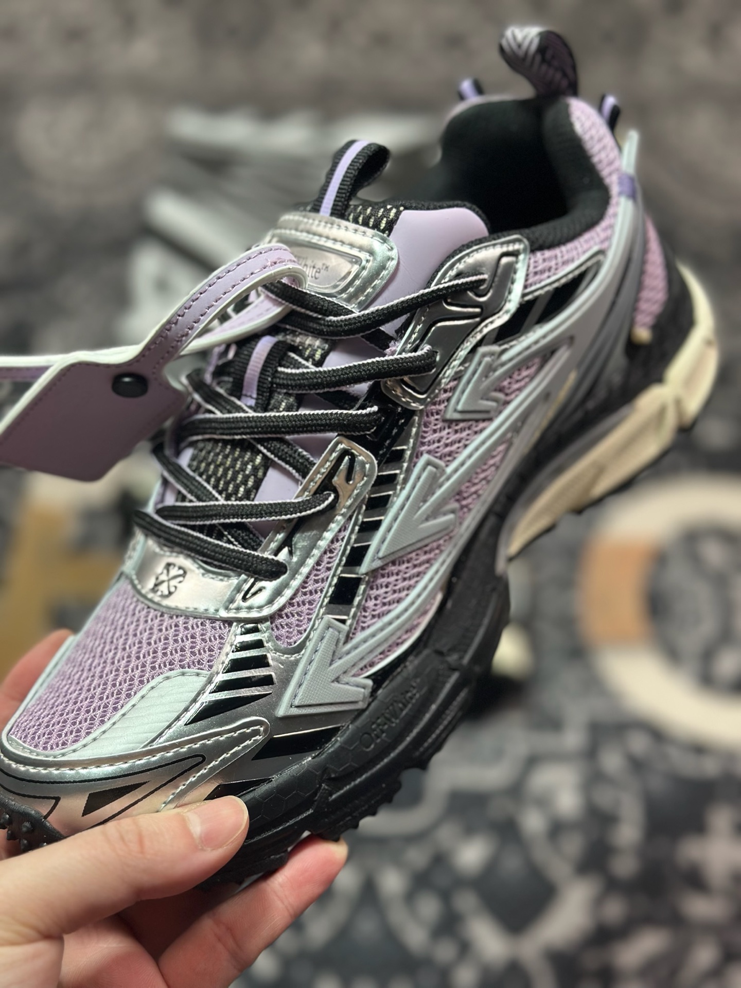 C5400    Off-White 2024年OW最新款跑鞋   23001