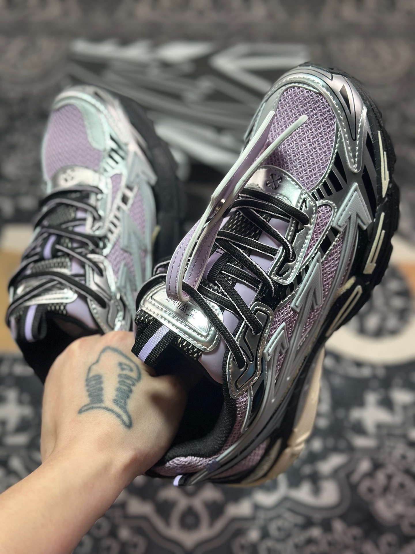 C5400    Off-White 2024年OW最新款跑鞋   23001