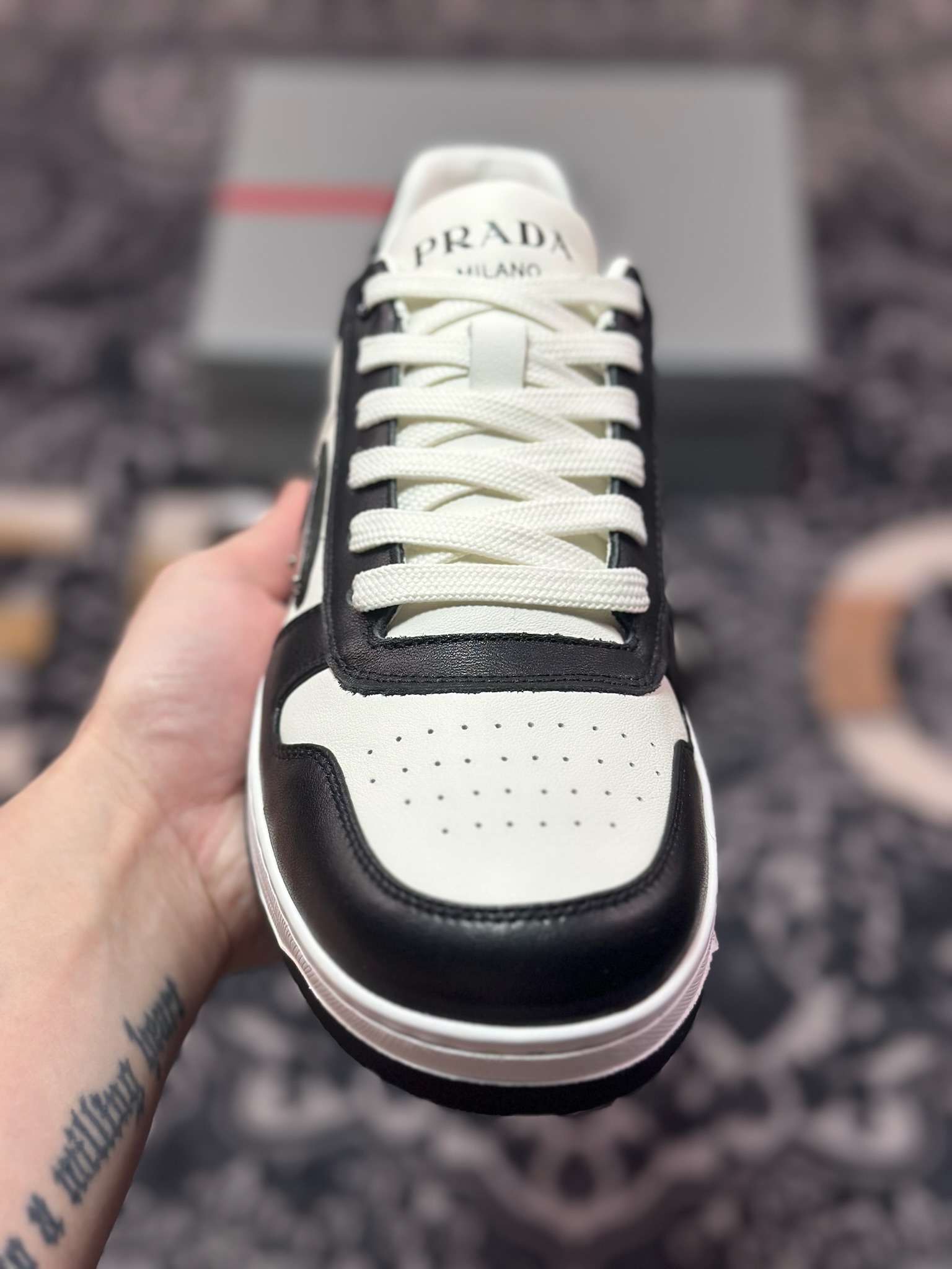 C330  新货PRADA 普拉达马龙同款低帮男鞋运动休闲板鞋