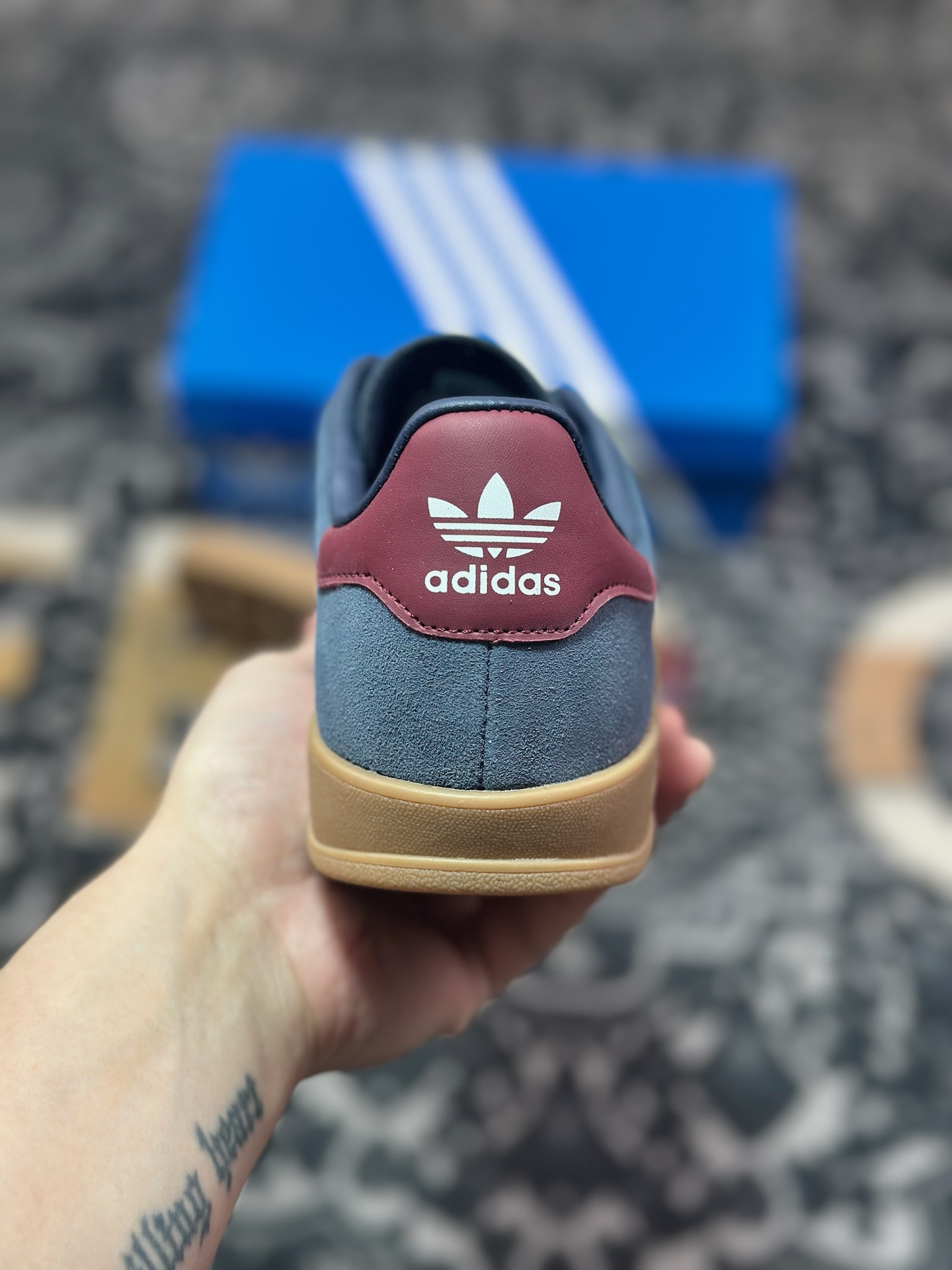 A4160  AD Originals Gazelle Indoor 藏蓝白 三叶草复古休闲运动板鞋   JI3522