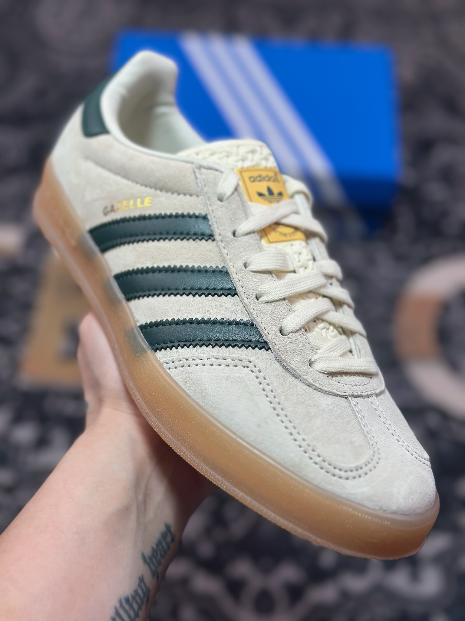 A4160  AD Originals Gazelle Indoor 米灰绿 三叶草复古休闲运动板鞋  IH7502