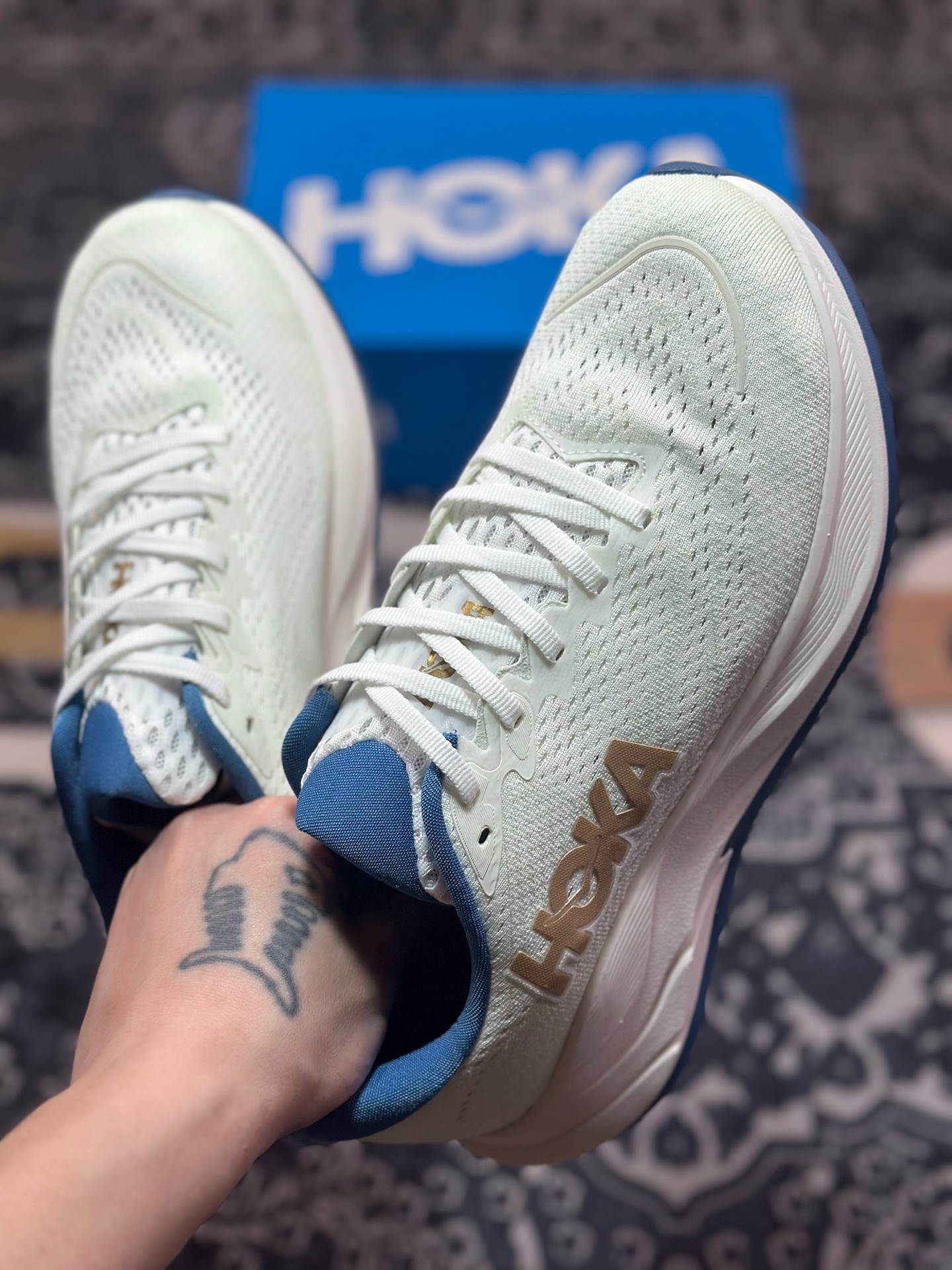 B0220  Hoka One One Rincon 4  林康4代公路休闲跑步鞋  1155130-FTG