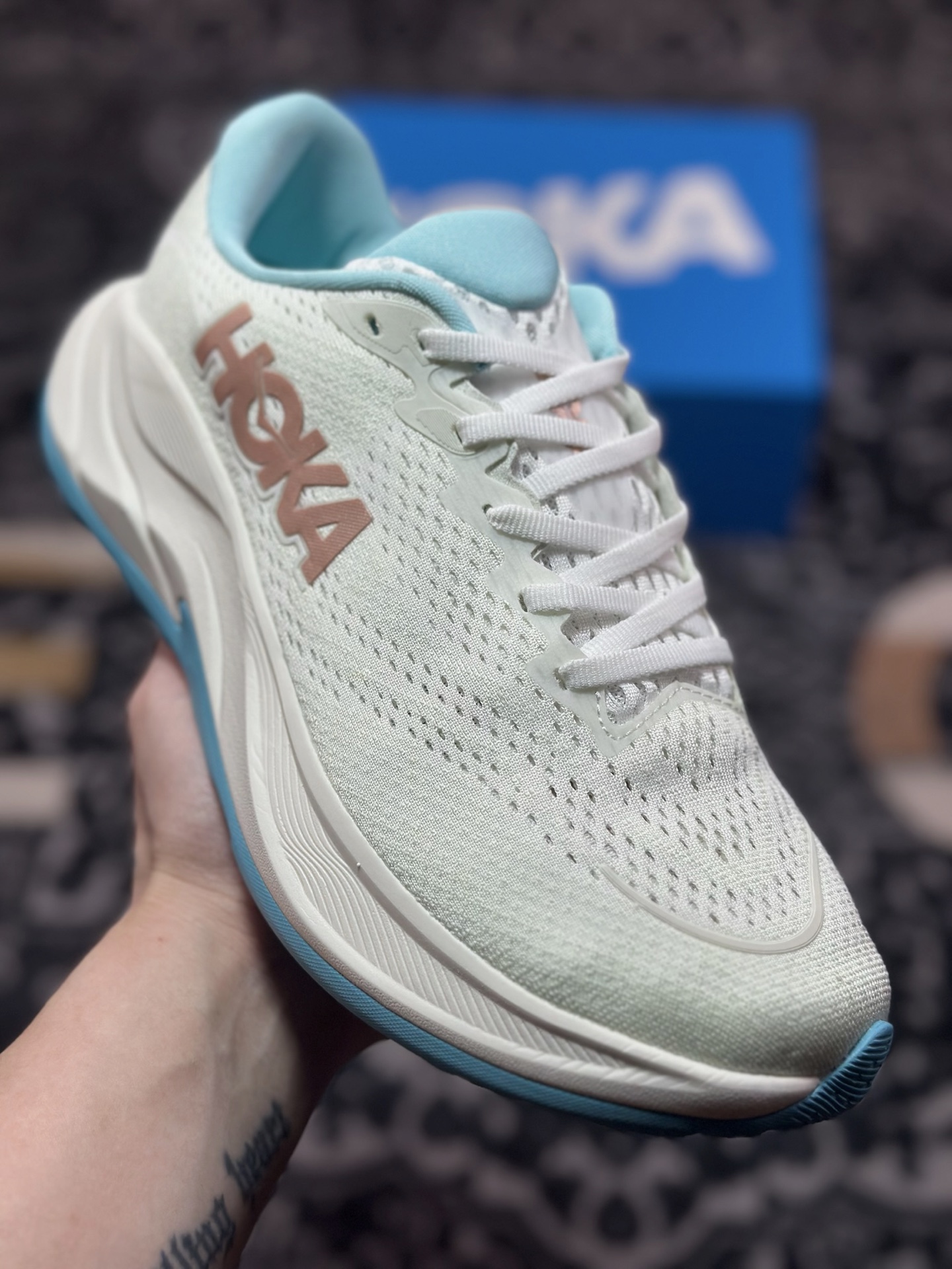 B0220  Hoka One One Rincon 4  林康4代公路休闲跑步鞋  1155131-FTRS