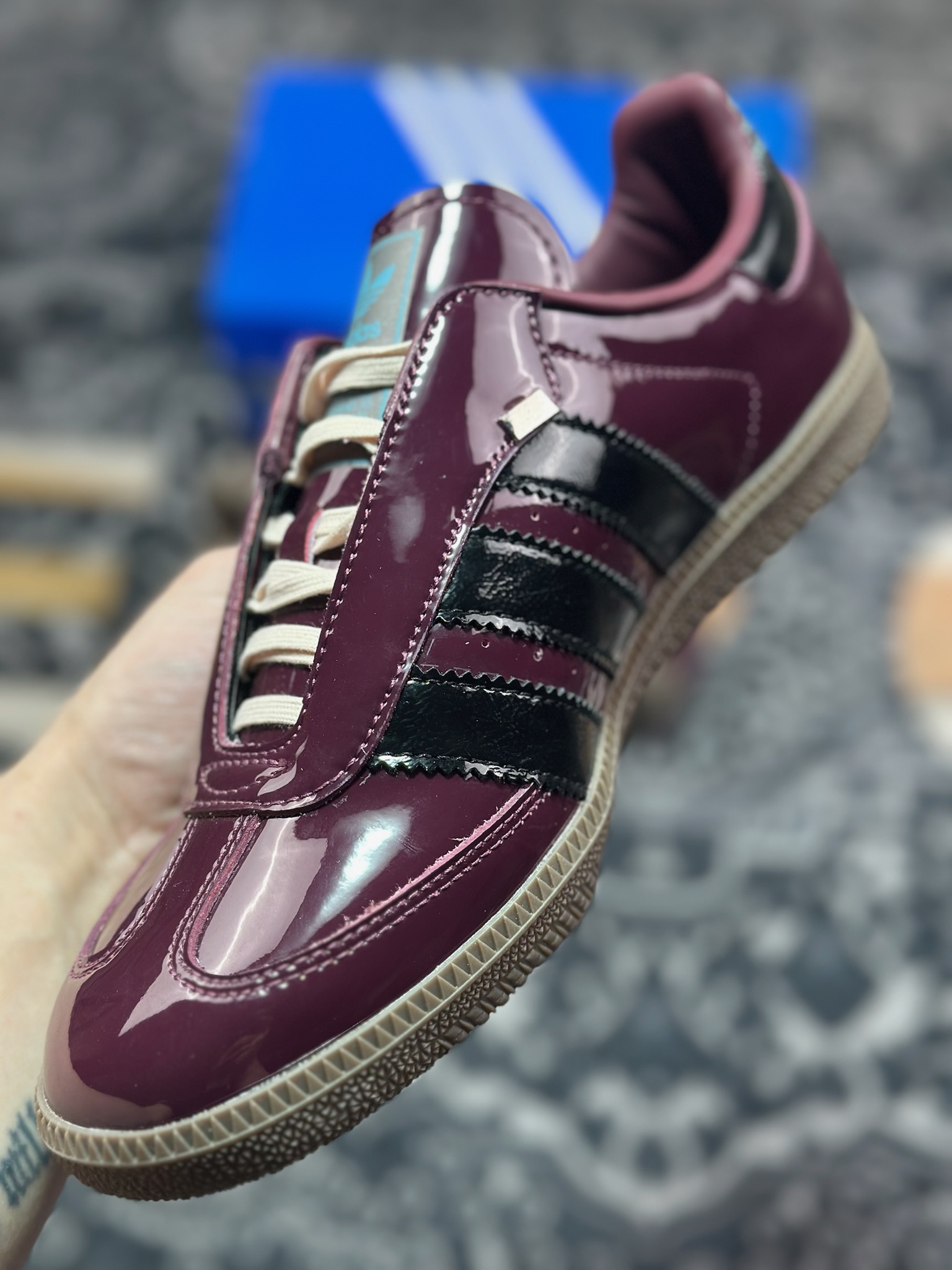 A6180  AD Originals Samba OG 漆皮酱紫 桑巴休闲训练板鞋   JQ0013