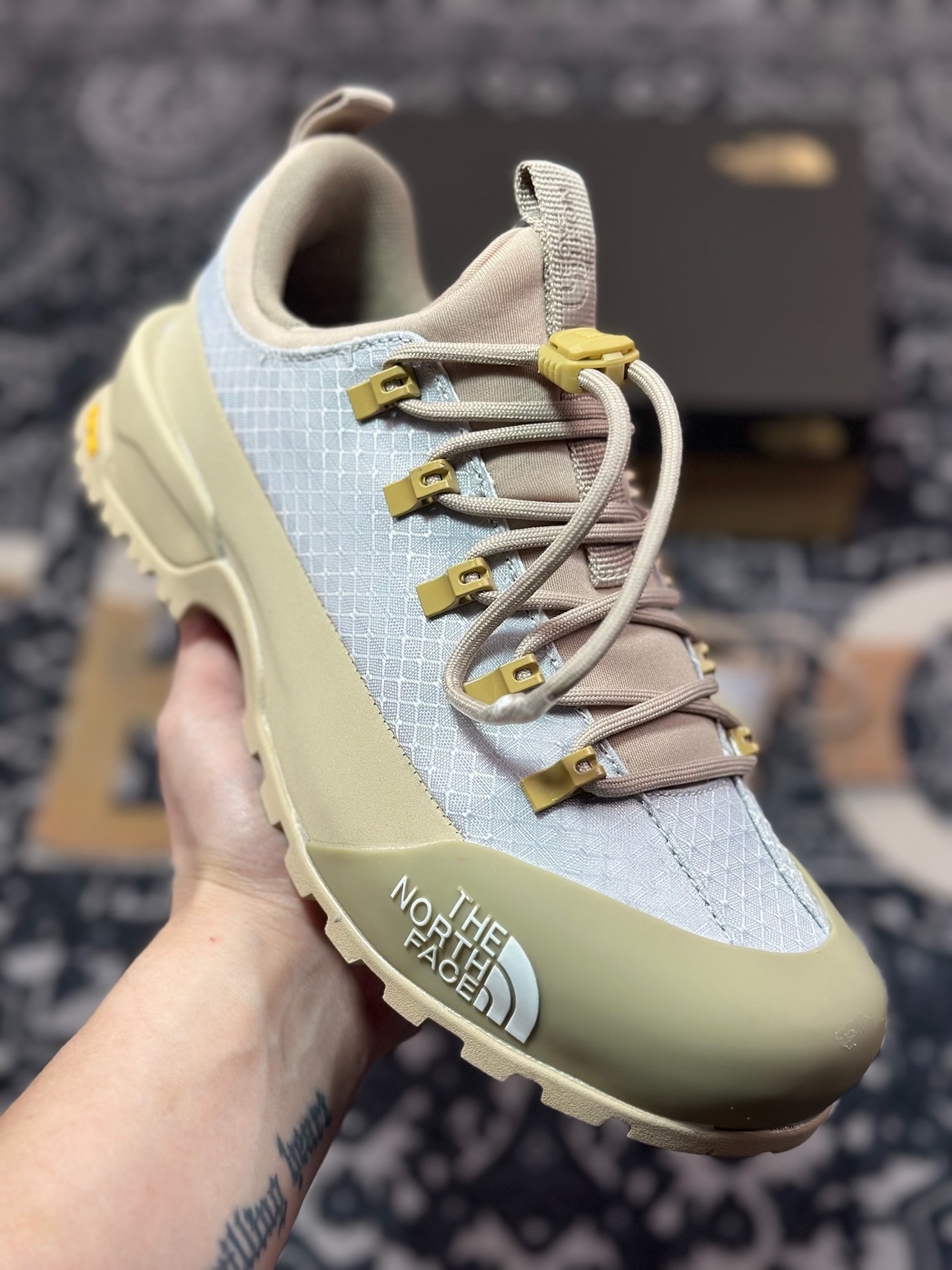 B7300  北面THE NORTH FACE GLENCLYFFE 舒适轻盈 防水 防滑 耐磨 低帮