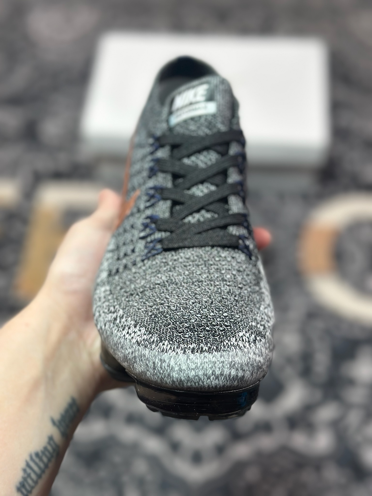 A9220  Nike AIR VAPORMAX Platinum 编织 气垫运动防滑轻便 849558-010
