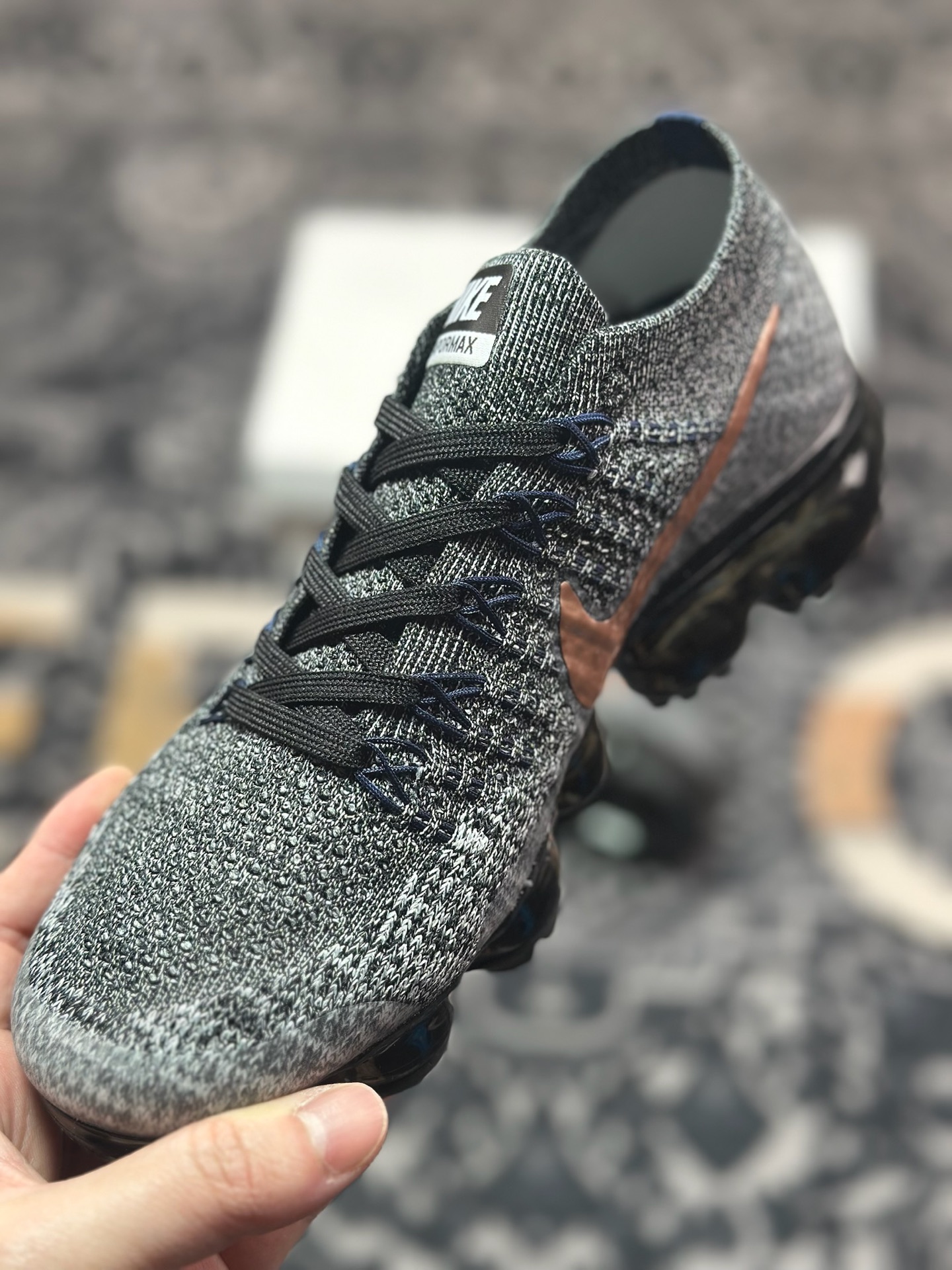 A9220  Nike AIR VAPORMAX Platinum 编织 气垫运动防滑轻便 849558-010