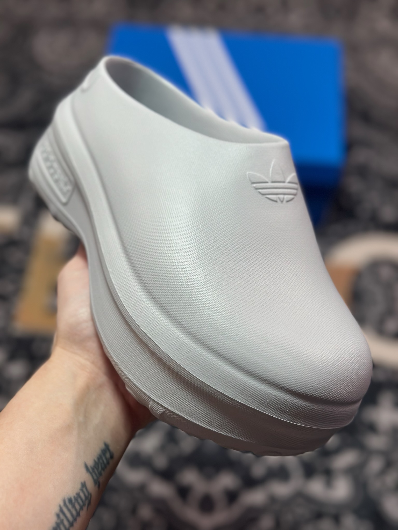 09120   AD Originals AdiFOM Stan Smith Mule 银色 防滑耐磨轻便运动凉鞋穆勒厨师鞋  IH8060