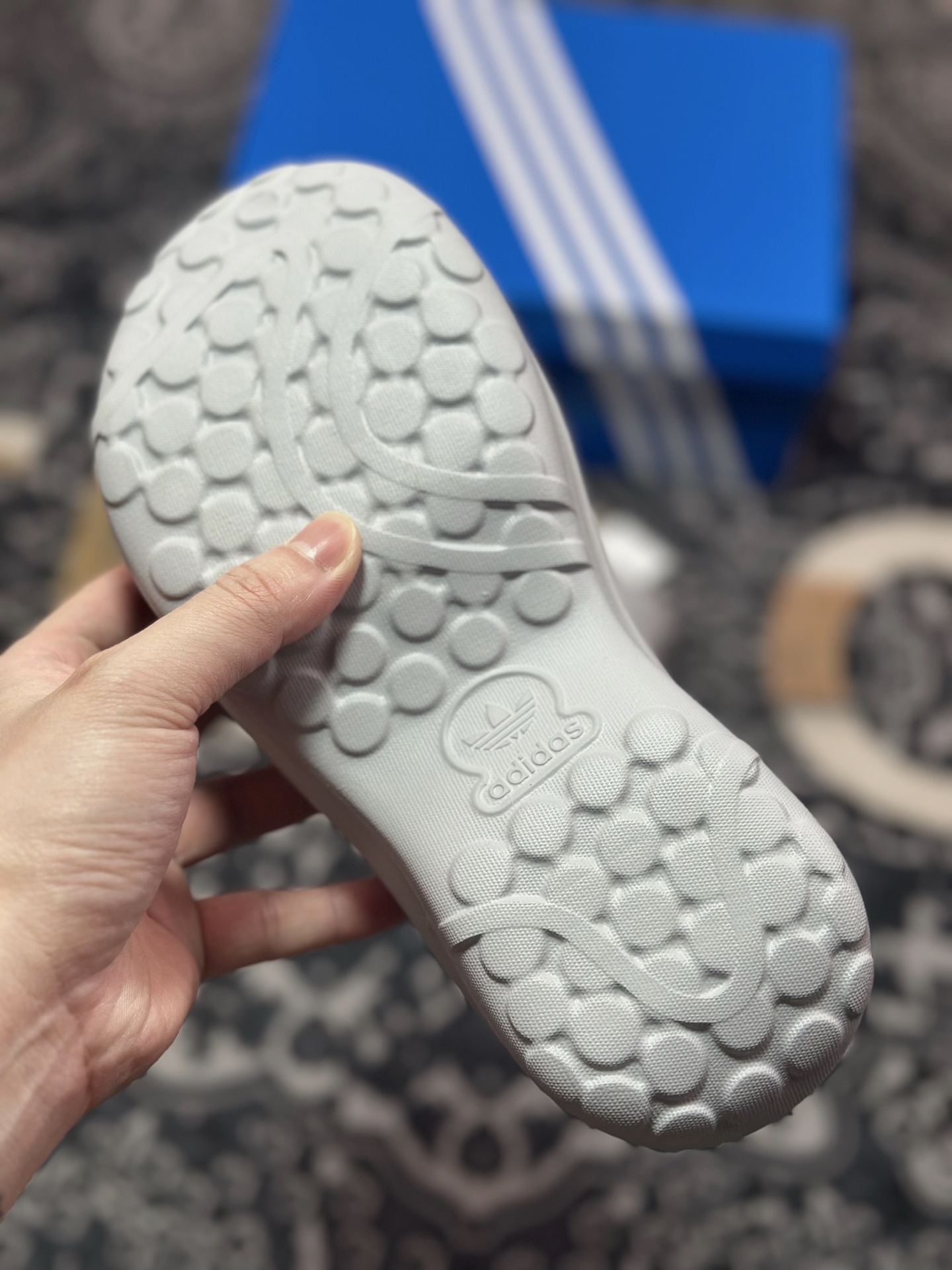 09120   AD Originals AdiFOM Stan Smith Mule 银色 防滑耐磨轻便运动凉鞋穆勒厨师鞋  IH8060