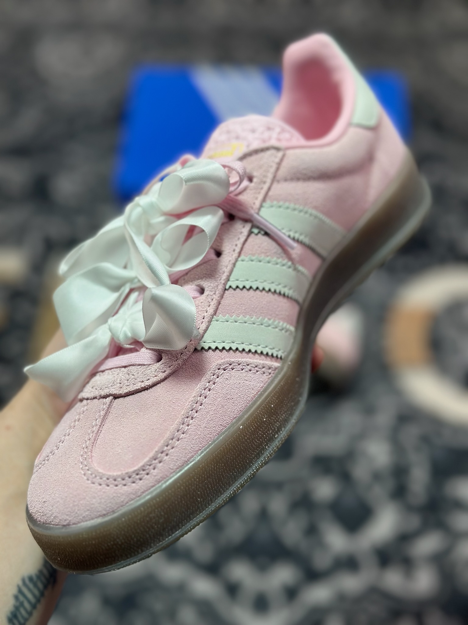 A4160  AD Originals Gazelle Indoor 粉色 三叶草复古休闲运动板鞋   JI2716