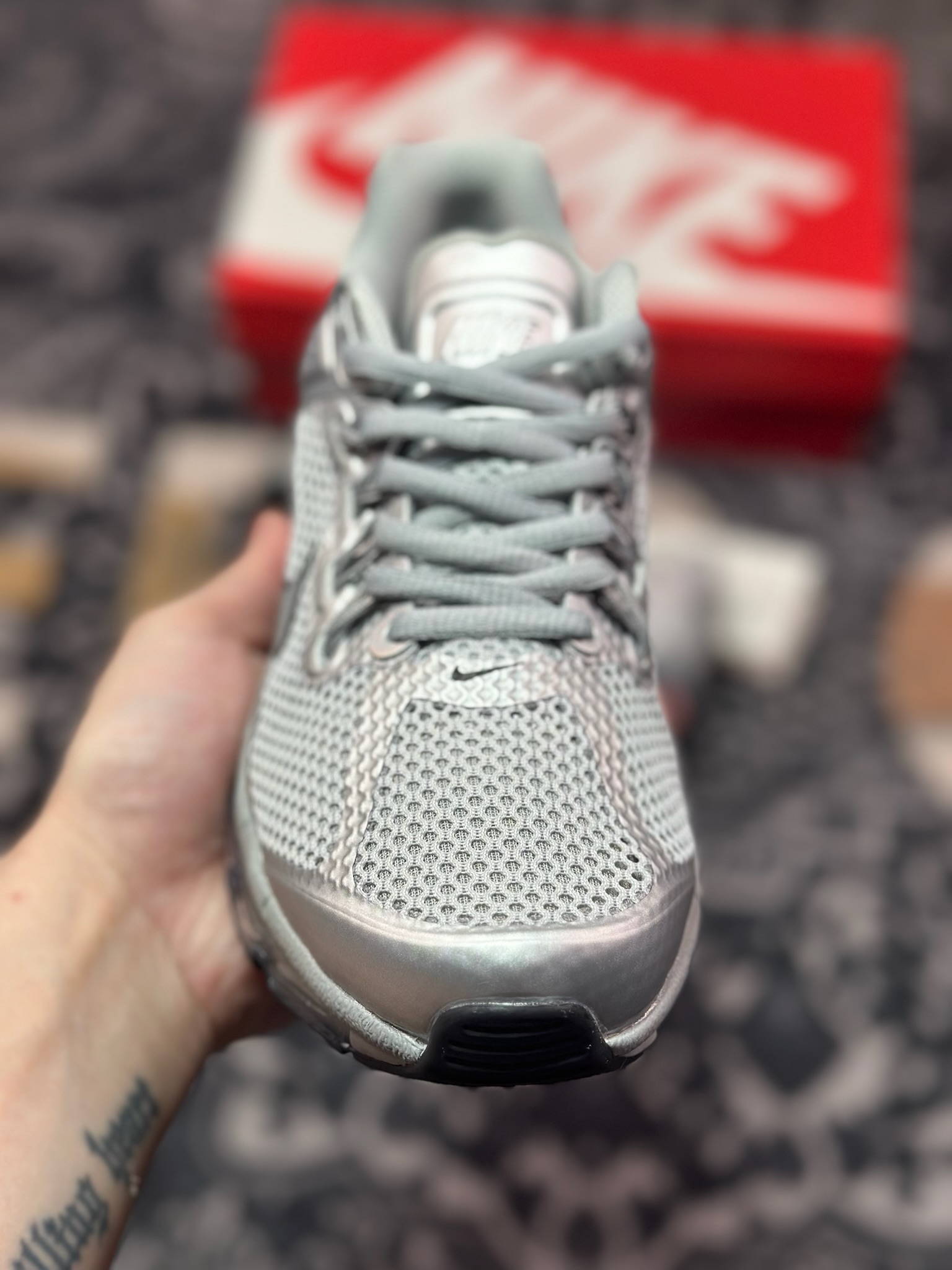 A9220  NK Air Max 2013 全掌气垫跑步鞋 HQ3025-001