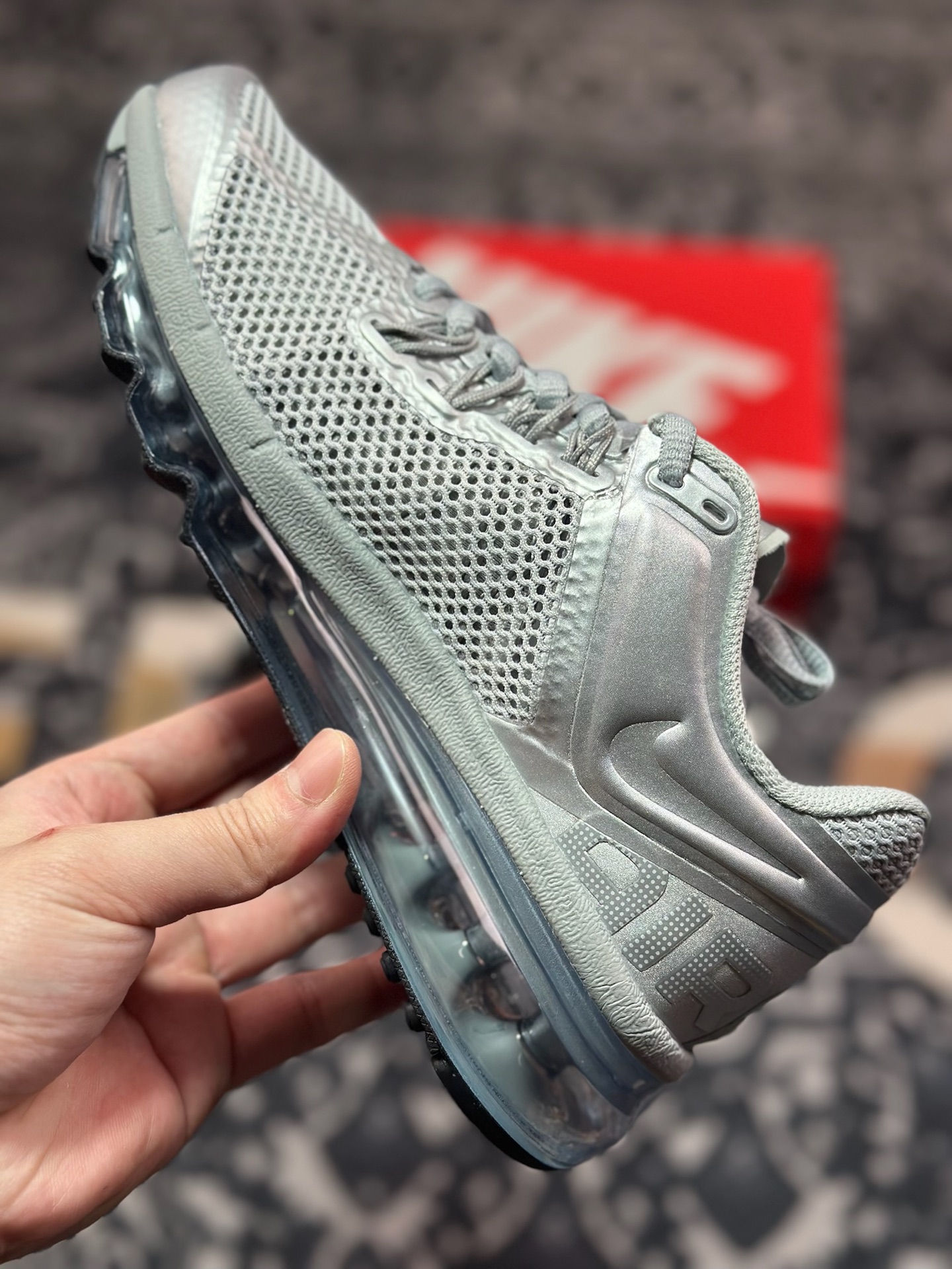 A9220  NK Air Max 2013 全掌气垫跑步鞋 HQ3025-001