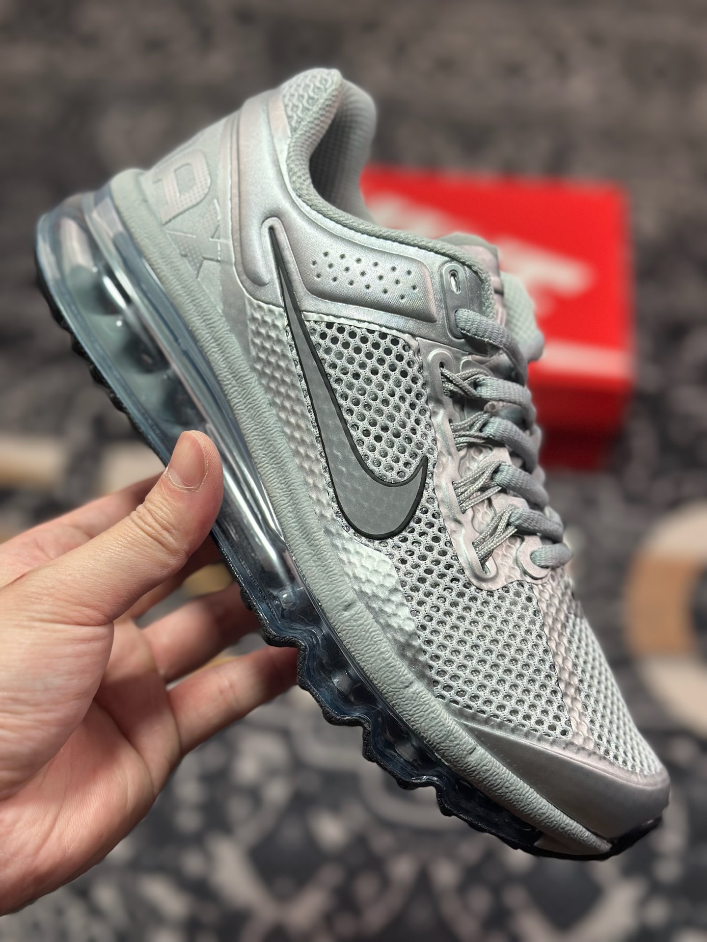 A9220  NK Air Max 2013 全掌气垫跑步鞋 HQ3025-001