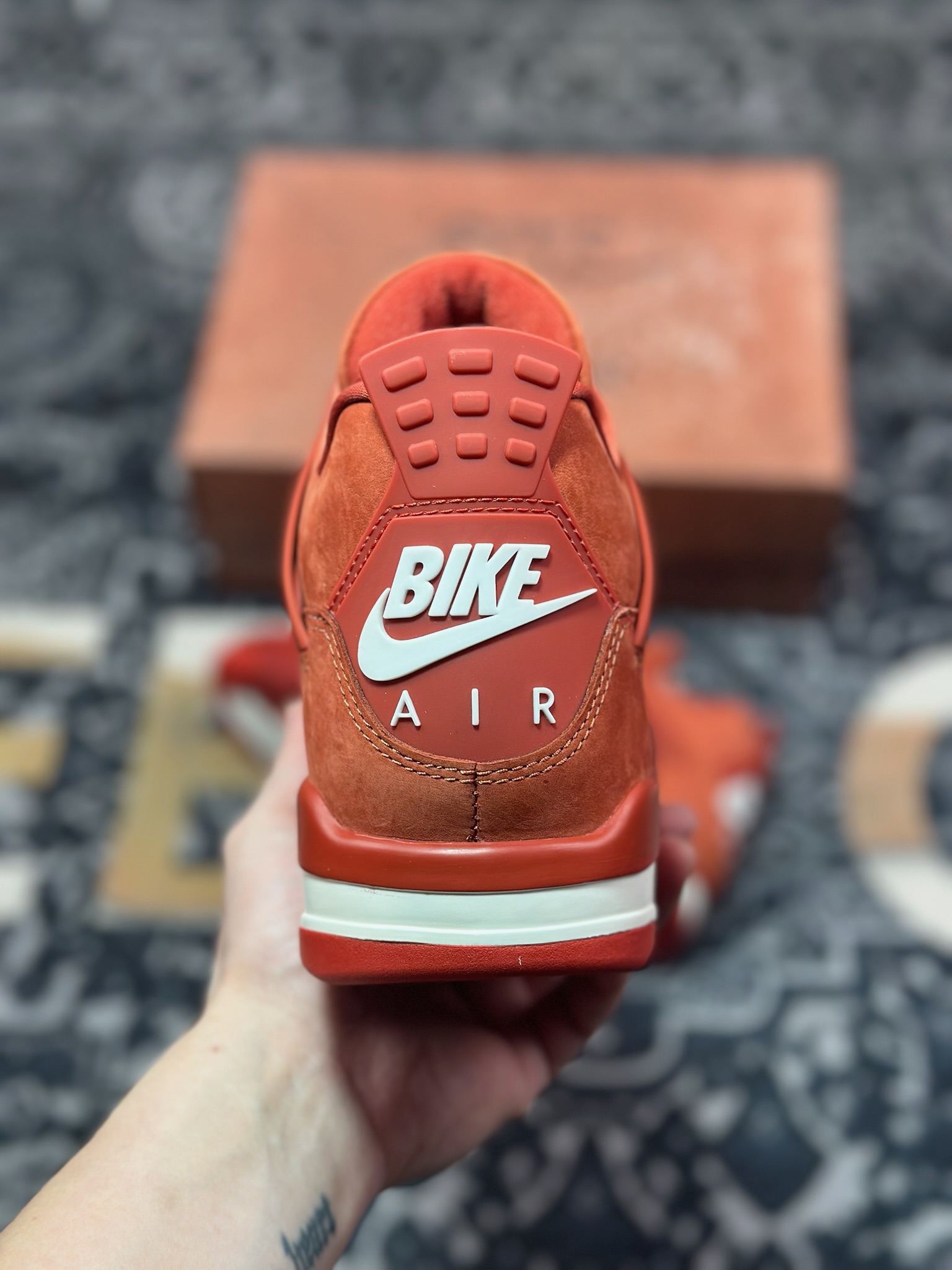 D5500   优选 原装级别# Nigel Sylvester x Air Jordan 4 ”Brick by Brick” 红砖  HF4340-800
