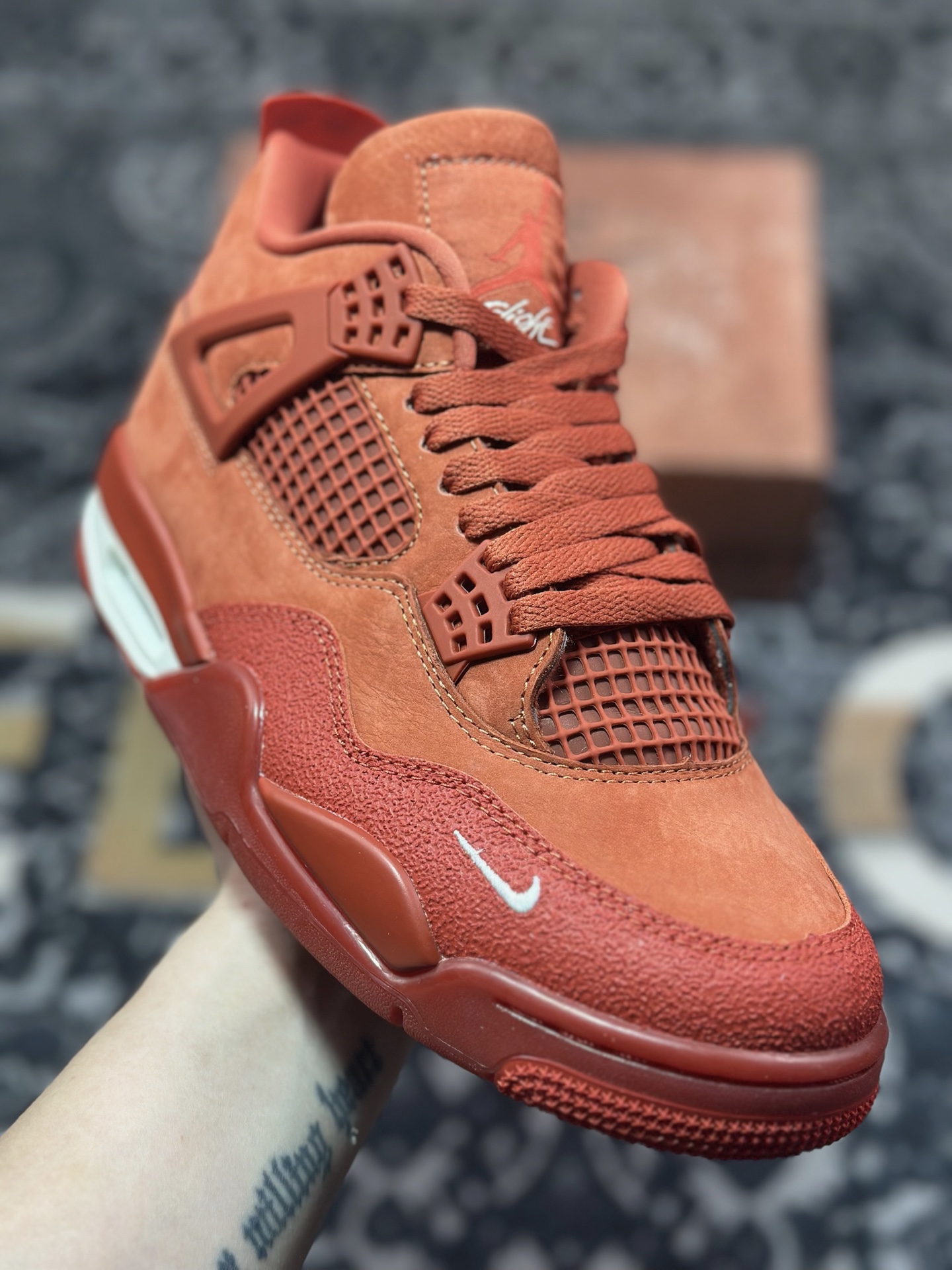 D5500   优选 原装级别# Nigel Sylvester x Air Jordan 4 ”Brick by Brick” 红砖  HF4340-800