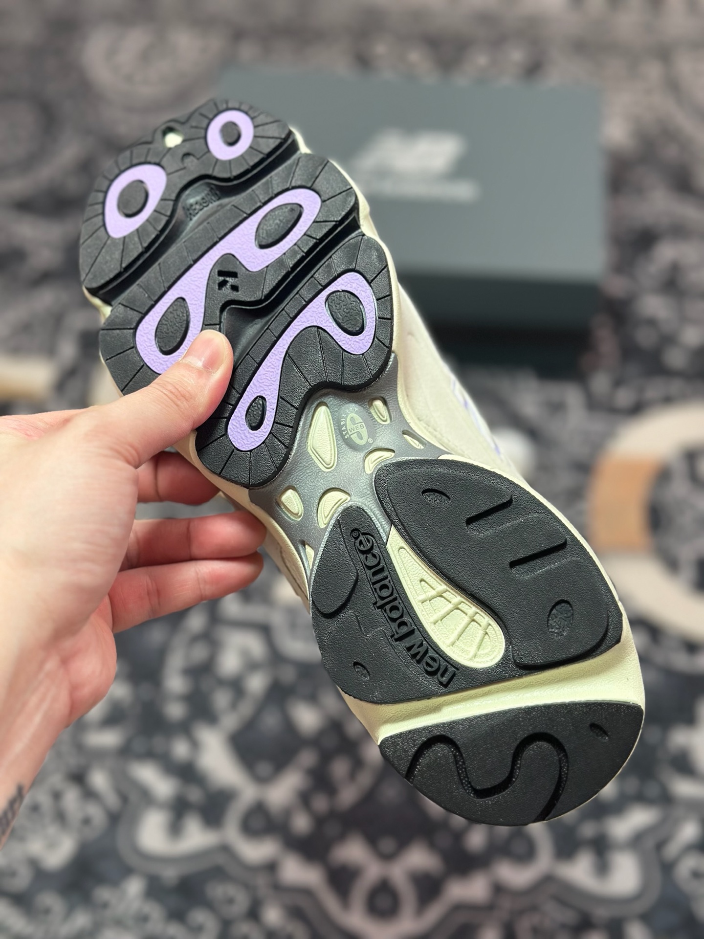 A8200 原装级别 New Balance 新百伦 GC1000FM 复古休闲跑步鞋 尺码：36 37 37.5 38 38.5 39.5 40 40.5 41.5 42 42.5 43 44 44.5 45 &15