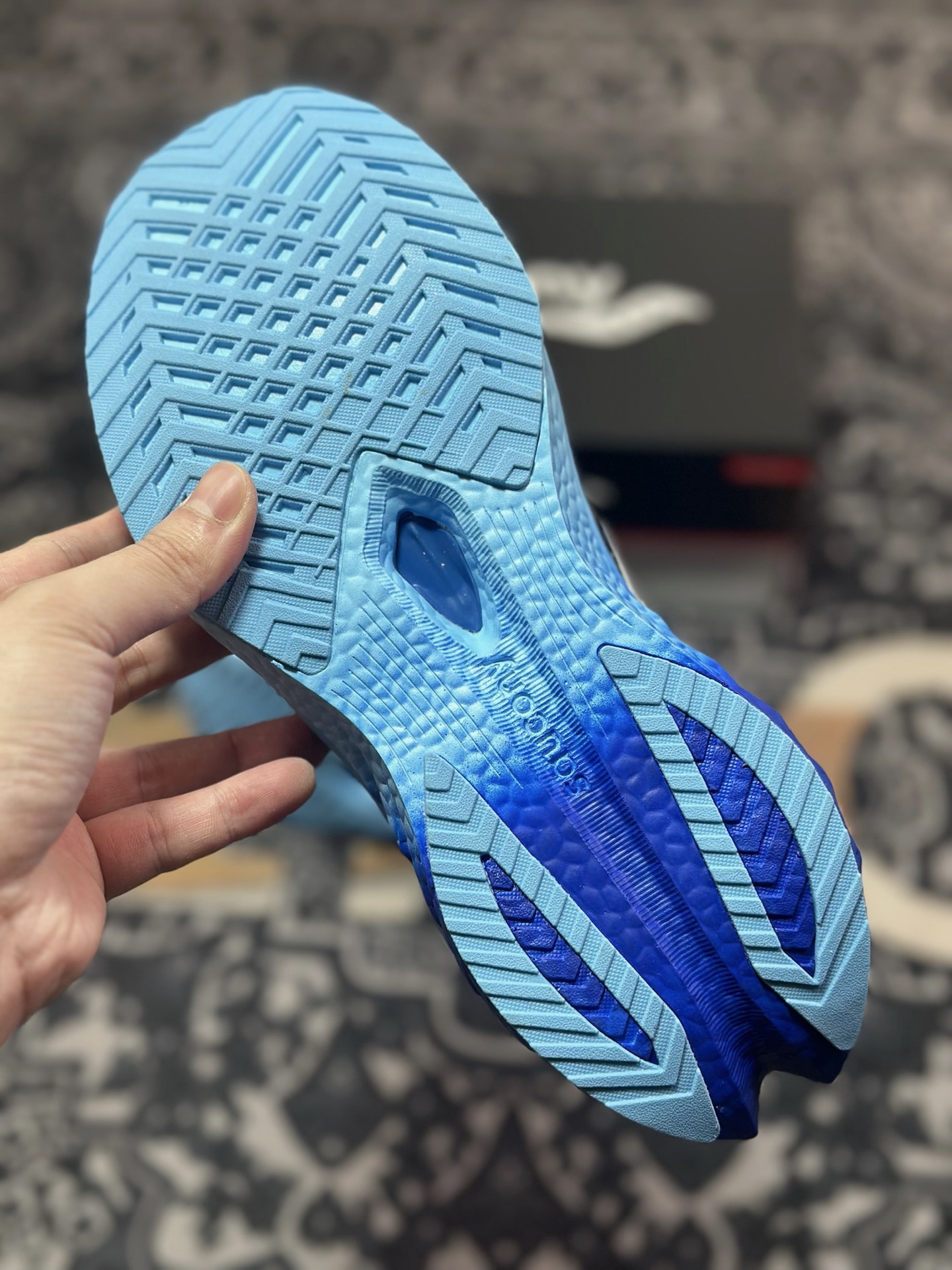 A6200 原装级别 Saucony 索康尼ENDORPHIN Pro 啡速4 男女马拉松运动跑鞋