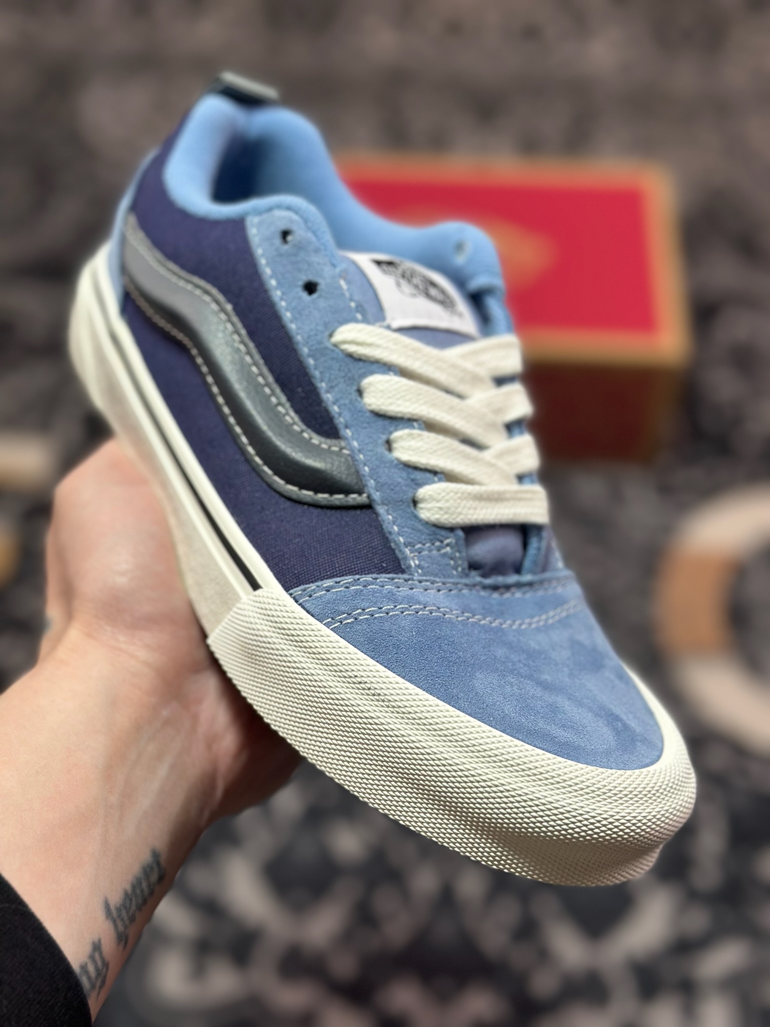 A1130 Vans Knu Skool 黑蓝拼接 官方新款 复古休闲胖胖面包鞋