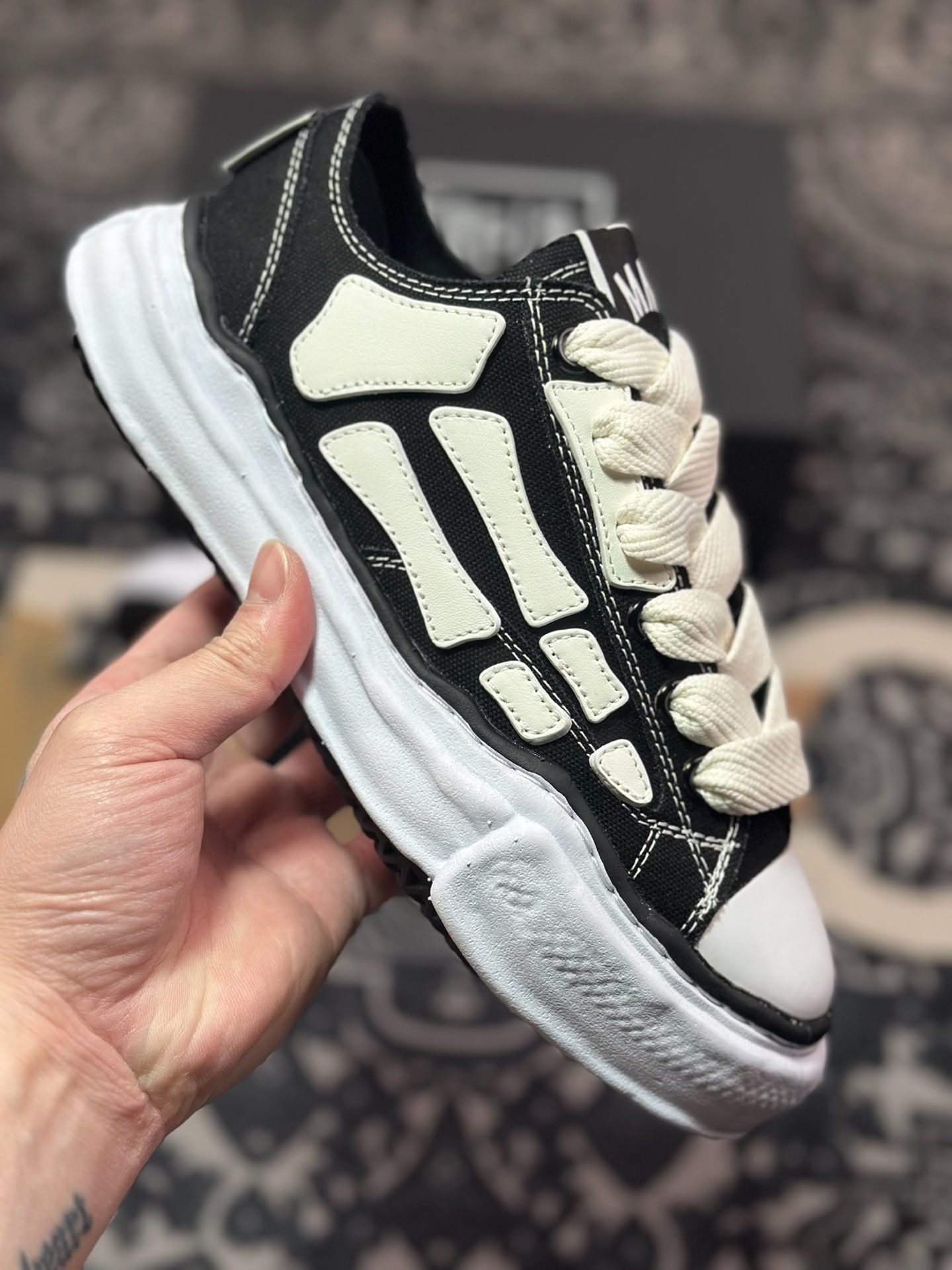 B9350 AMIRI x MMY/Maison MIHARA YASUHIRO Original Alabaster Low ”Bones”AllStar低帮休闲百搭帆布板鞋“联名帆布黑白脚骨” AMFOSR1076-001