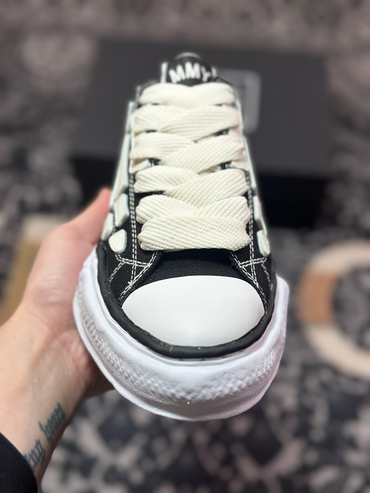 B9350 AMIRI x MMY/Maison MIHARA YASUHIRO Original Alabaster Low ”Bones”AllStar低帮休闲百搭帆布板鞋“联名帆布黑白脚骨” AMFOSR1076-001