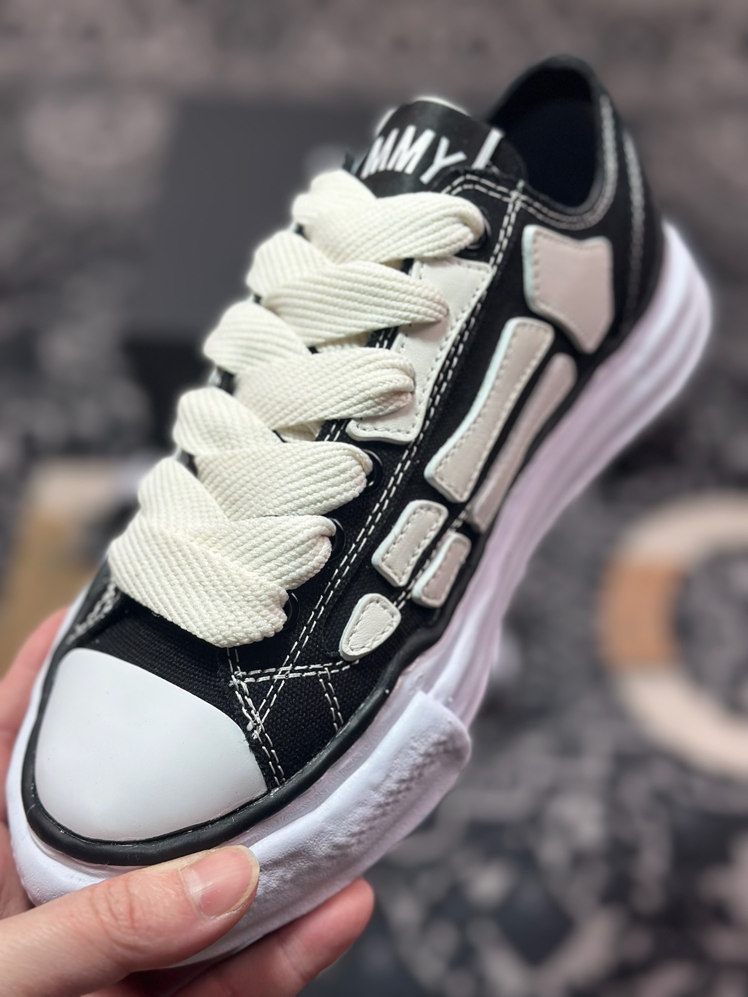 B9350 AMIRI x MMY/Maison MIHARA YASUHIRO Original Alabaster Low ”Bones”AllStar低帮休闲百搭帆布板鞋“联名帆布黑白脚骨” AMFOSR1076-001