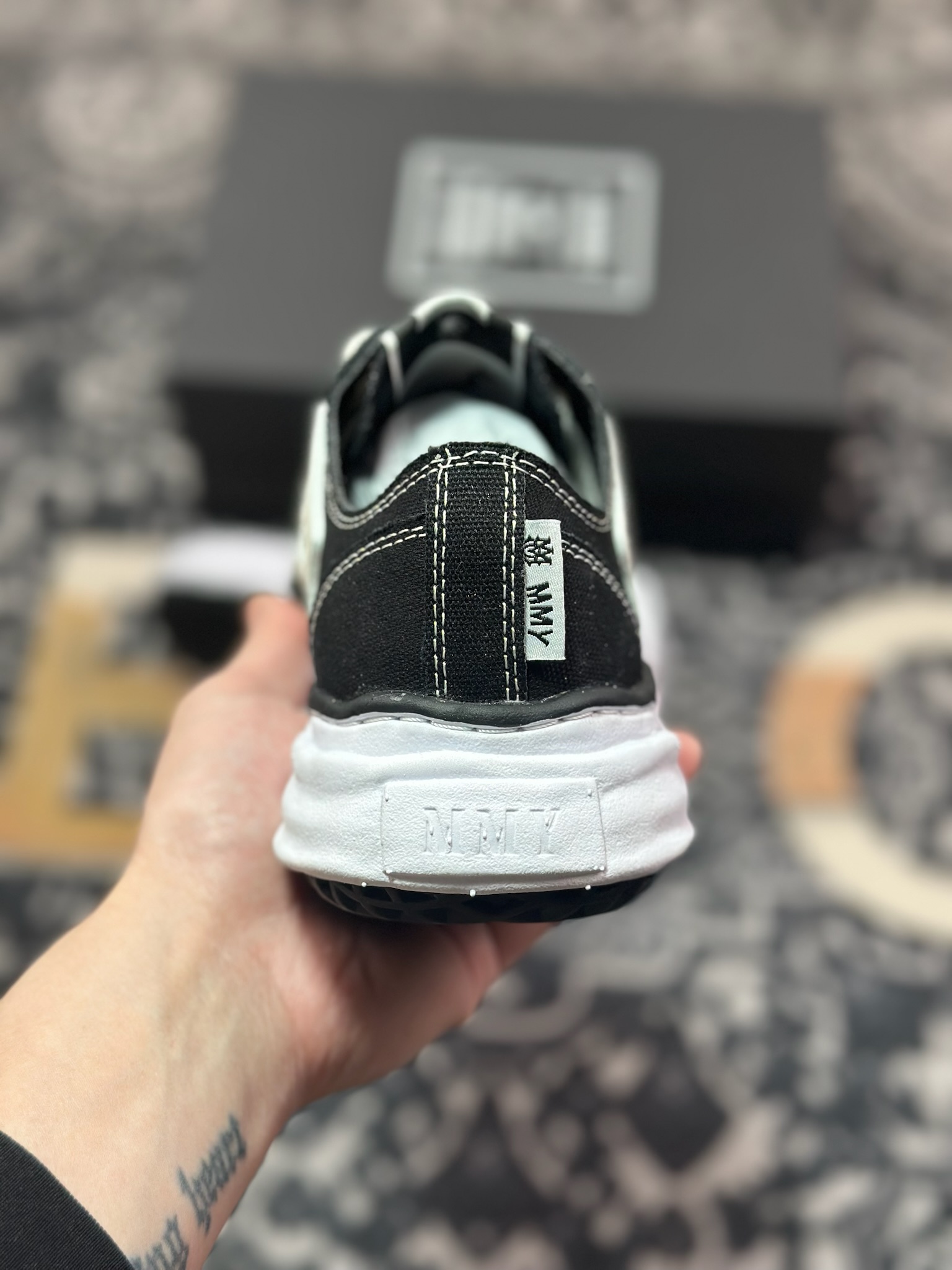 B9350 AMIRI x MMY/Maison MIHARA YASUHIRO Original Alabaster Low ”Bones”AllStar低帮休闲百搭帆布板鞋“联名帆布黑白脚骨” AMFOSR1076-001