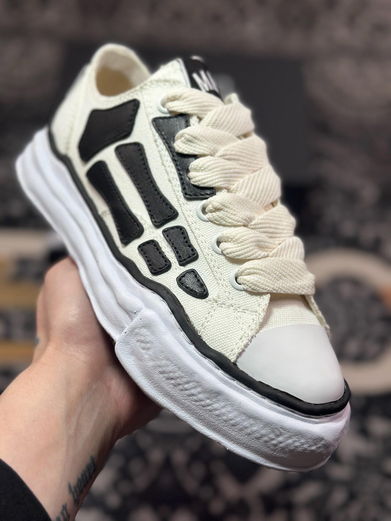 B9350 AMIRI x MMY/Maison MIHARA YASUHIRO Original Alabaster Low ”Bones”AllStar头盖百搭帆布板鞋“联名帆布米白黑脚骨” AMFOSR1076-271