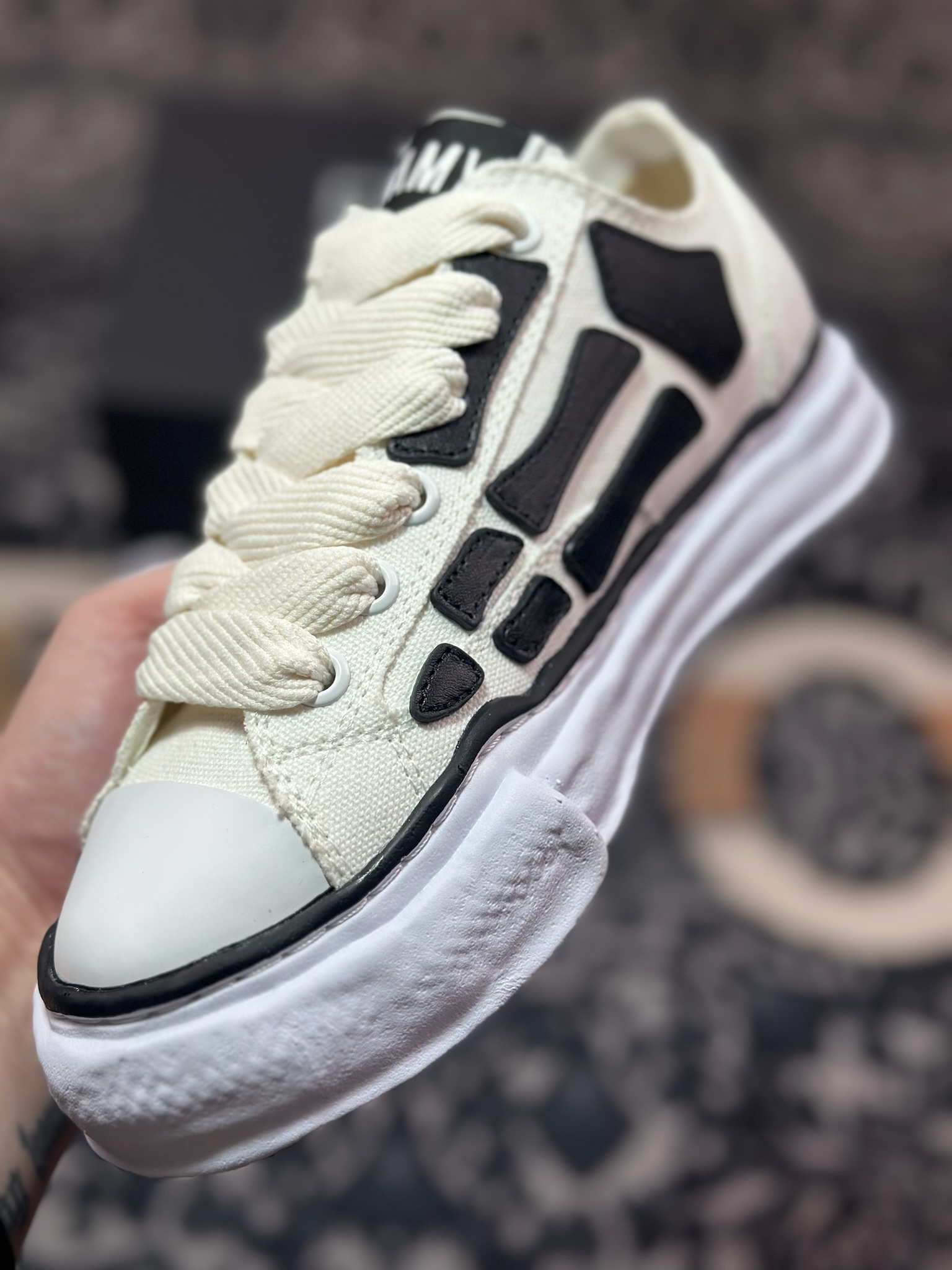 B9350 AMIRI x MMY/Maison MIHARA YASUHIRO Original Alabaster Low ”Bones”AllStar头盖百搭帆布板鞋“联名帆布米白黑脚骨” AMFOSR1076-271