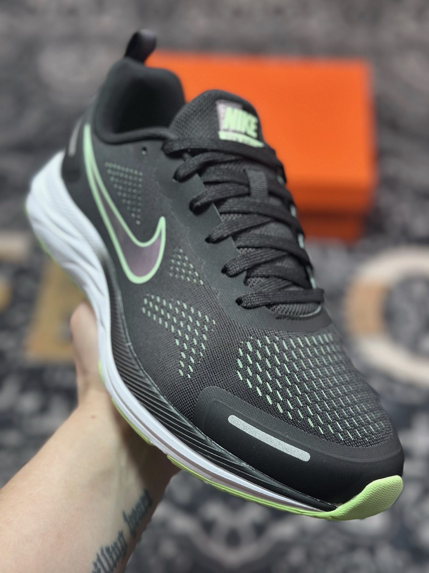 A5180 原装级别 NK Air Zoom Winflo 7X 登月网面透气专业跑步鞋 CZ6720-010