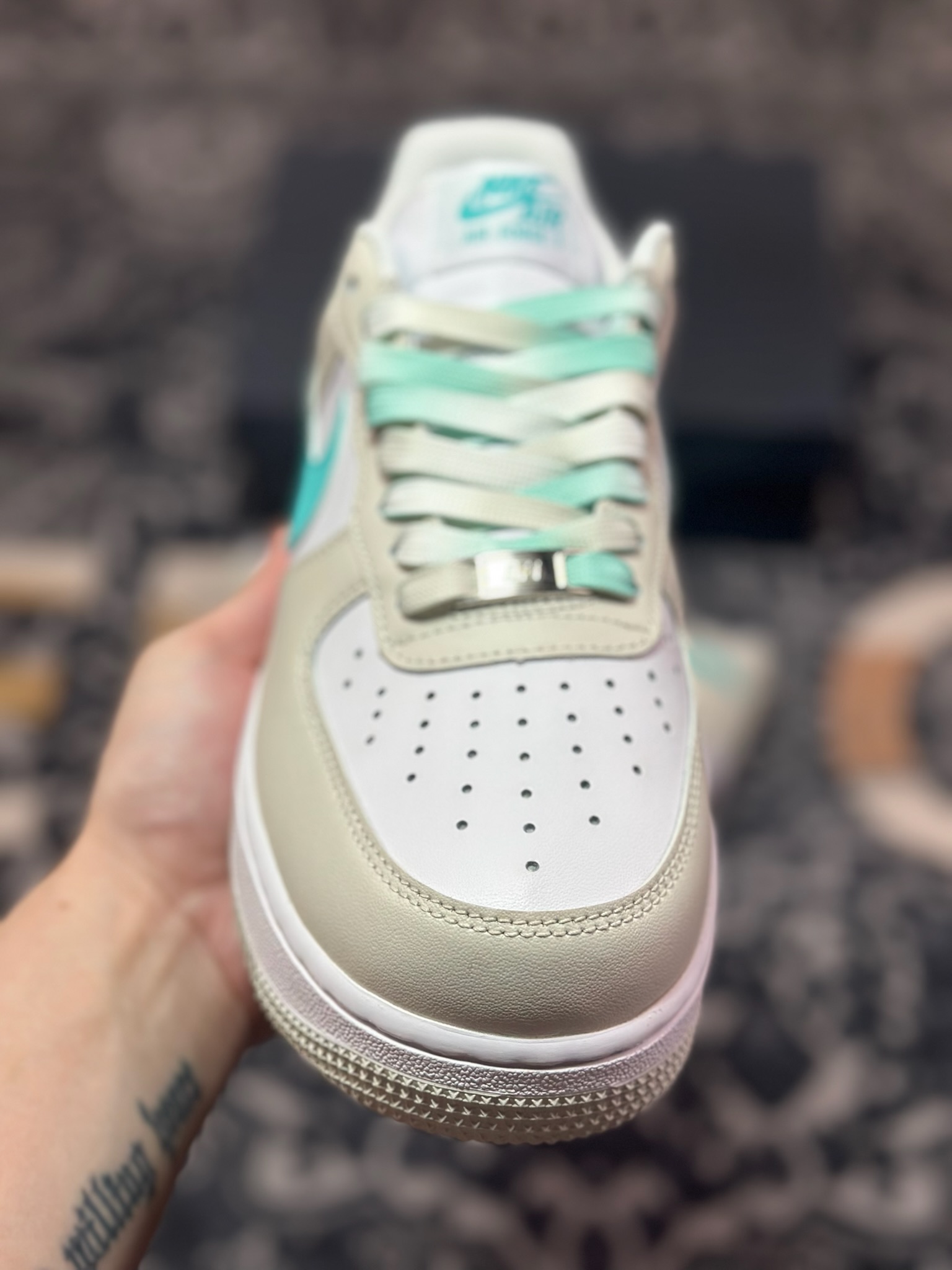 A8200 原装级别 Nike Air Force 1 Low 07 灰白蓝勾 LZ6699-555