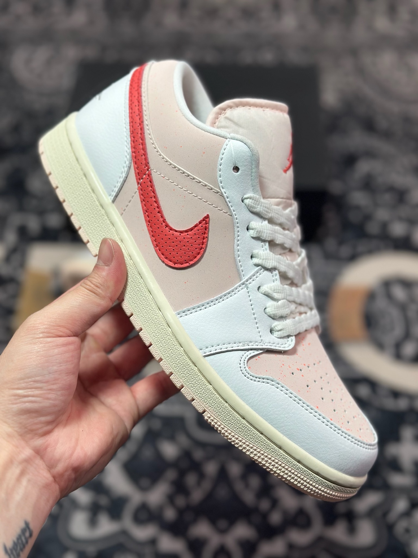 A6200 原装级别 Air Jordan 1 Low 粉白色 IB8156-133