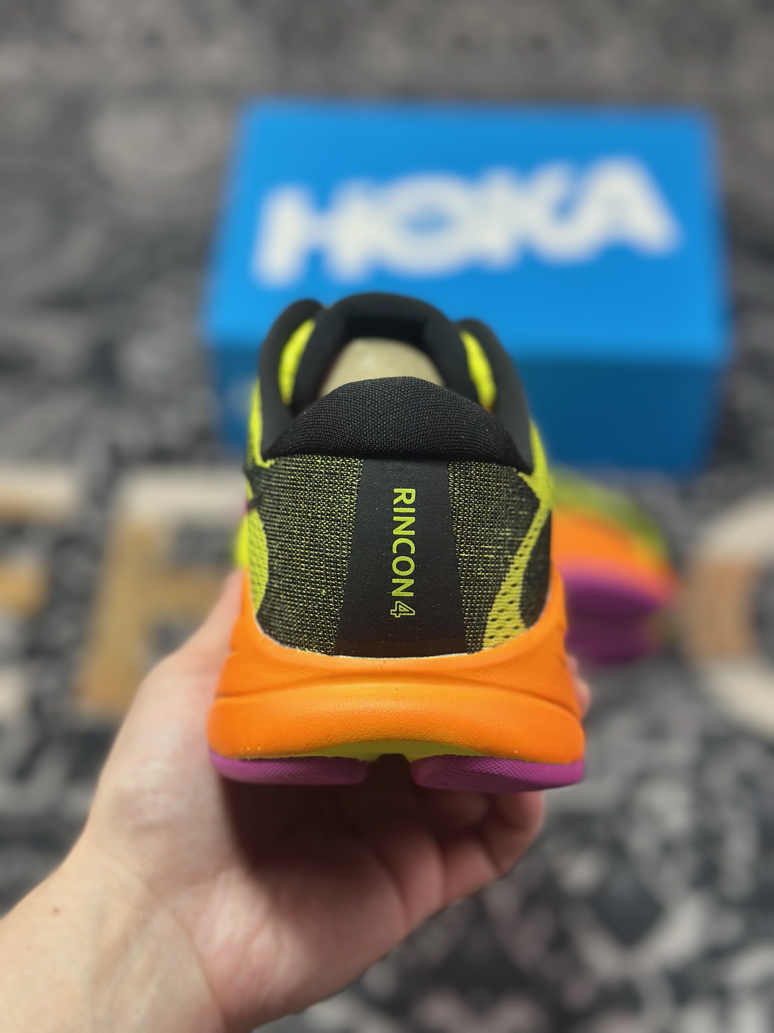 B0220 原装级别 Hoka One One Rincon 4 黄橙紫 林康4代公路休闲跑步鞋 1155130-HKC