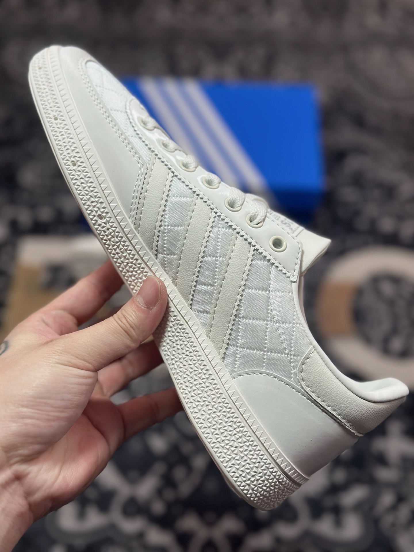 A4170 原装级别 AD originals Samba Handball Spezial 此款以简约大方的造型设计 KJ0854