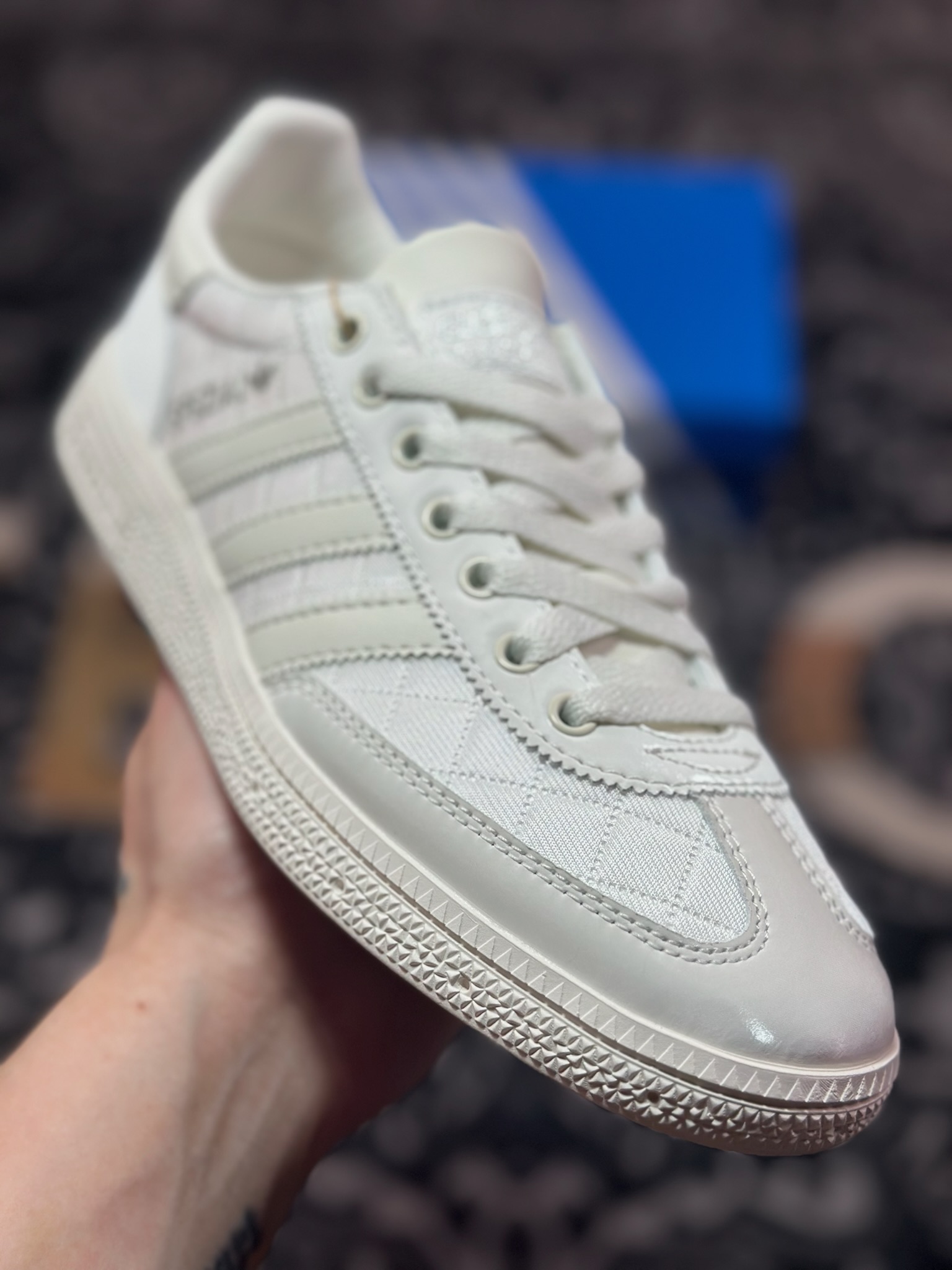 A4170 原装级别 AD originals Samba Handball Spezial 此款以简约大方的造型设计 KJ0854