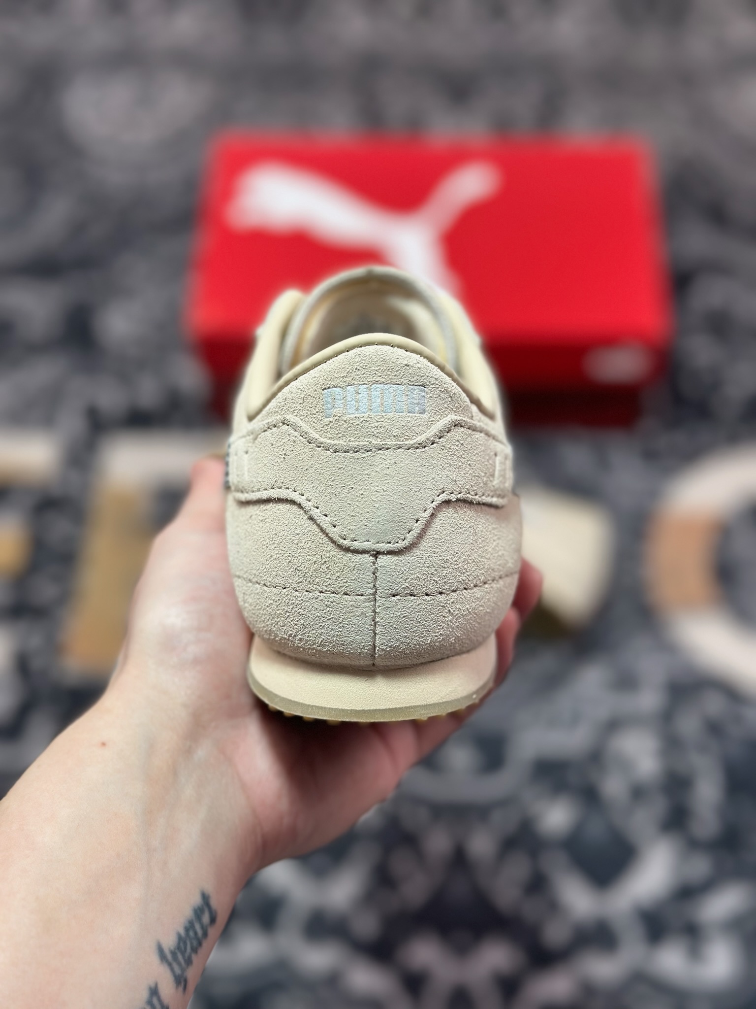A3150 原厂级别 Puma Bella UT Suede 卡其色 低帮时尚百搭生活休闲薄底鞋 402980-02